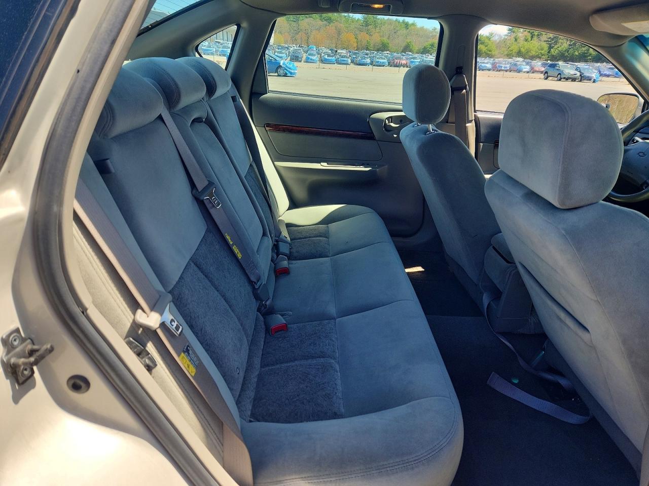 2004 Chevrolet Impala Белый vin: 2G1WF52E749101006