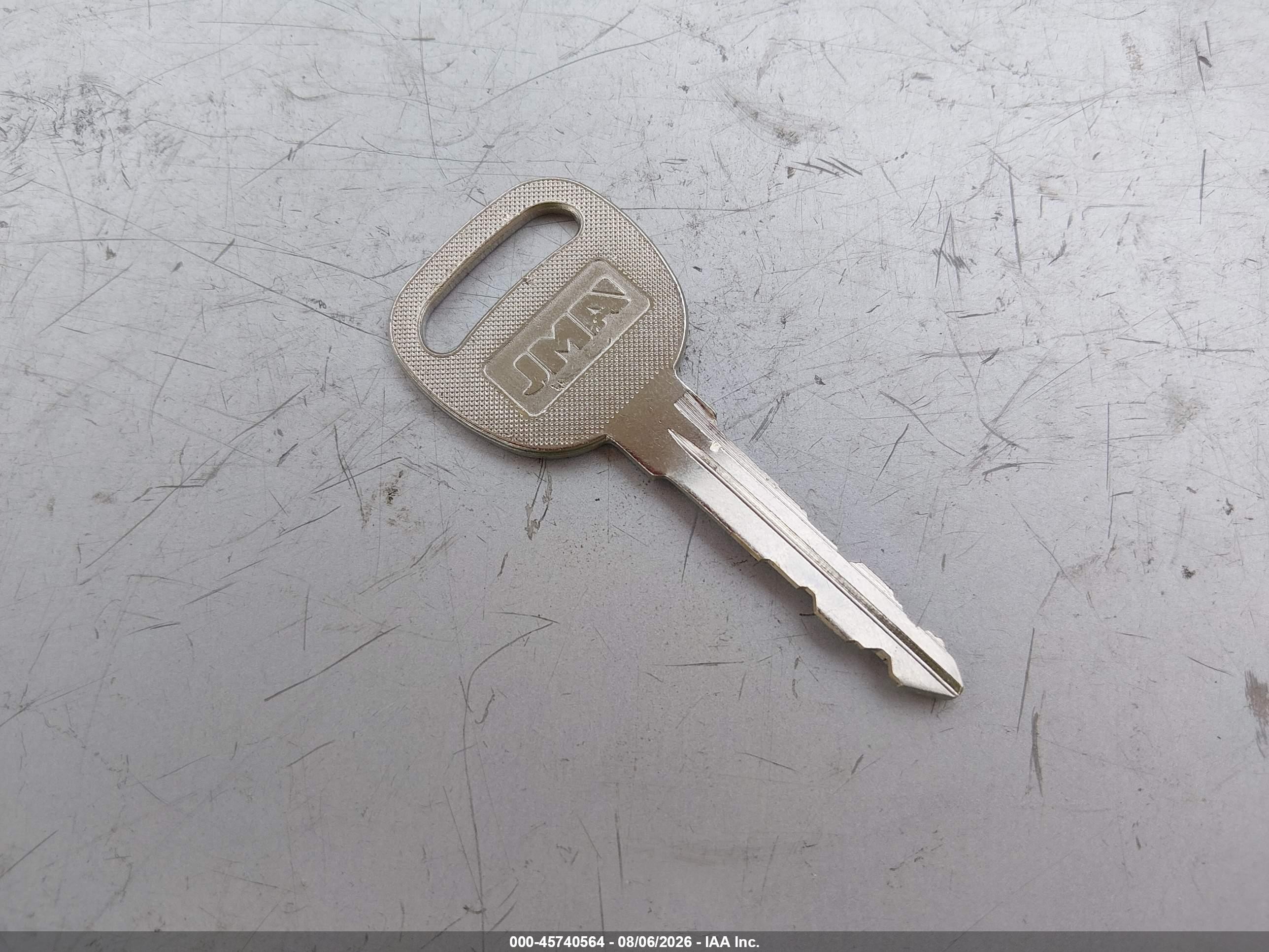 2004 Chevrolet Impala   Silver vin: 2G1WF52E749336487