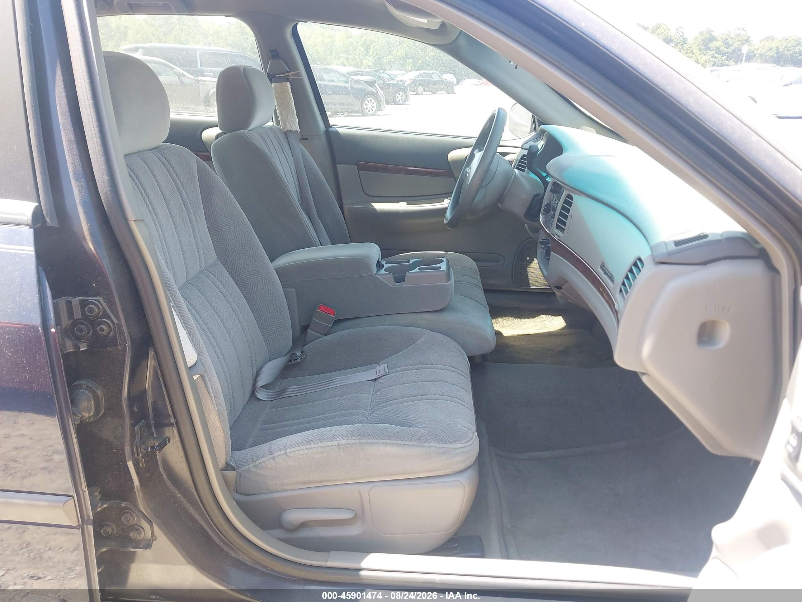 2001 Chevrolet Impala   Dark Blue vin: 2G1WF52E819268566
