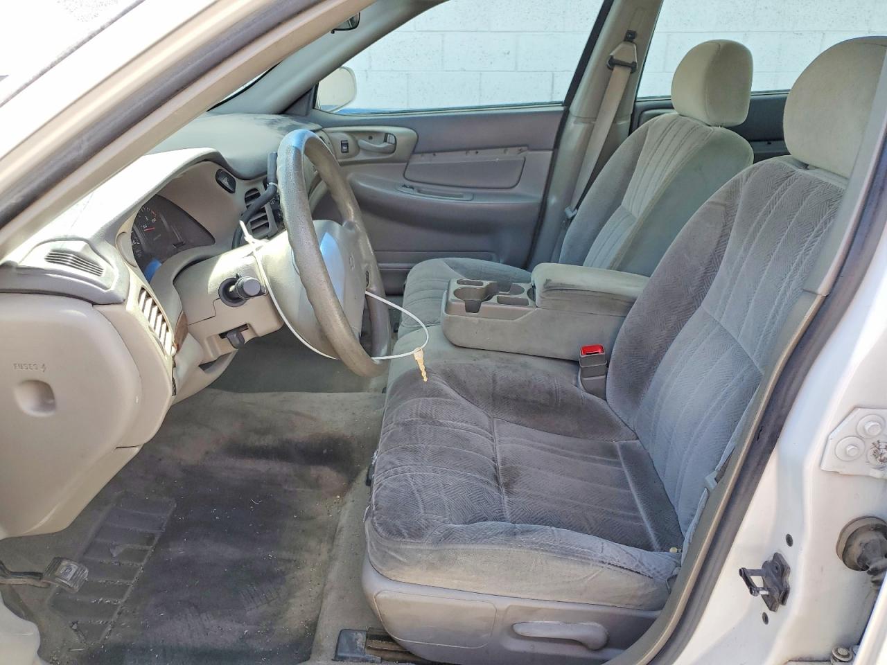 2002 Chevrolet Impala White vin: 2G1WF52E829144718