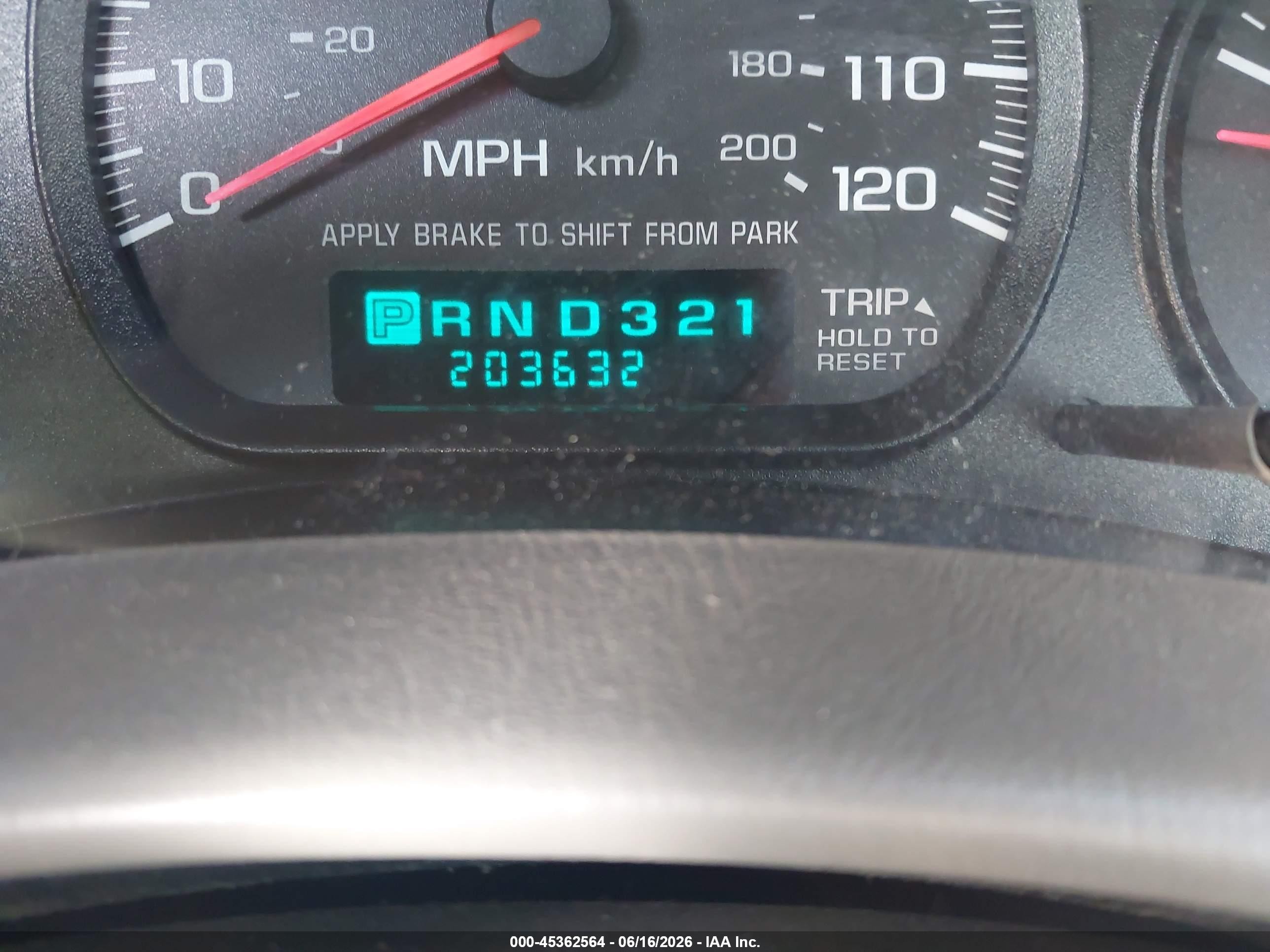 2002 Chevrolet Impala   Blue vin: 2G1WF52E829297440