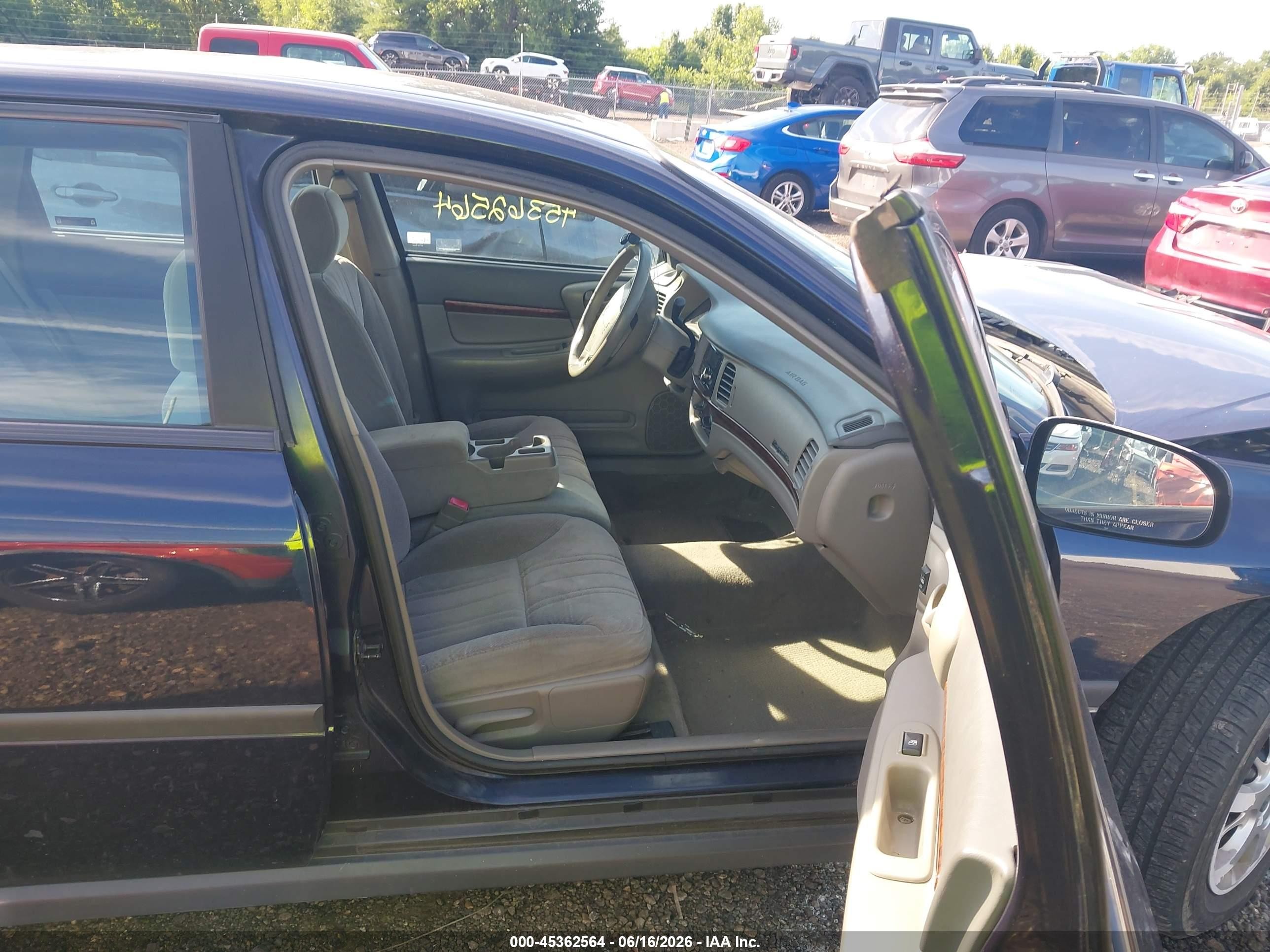 2002 Chevrolet Impala   Blue vin: 2G1WF52E829297440