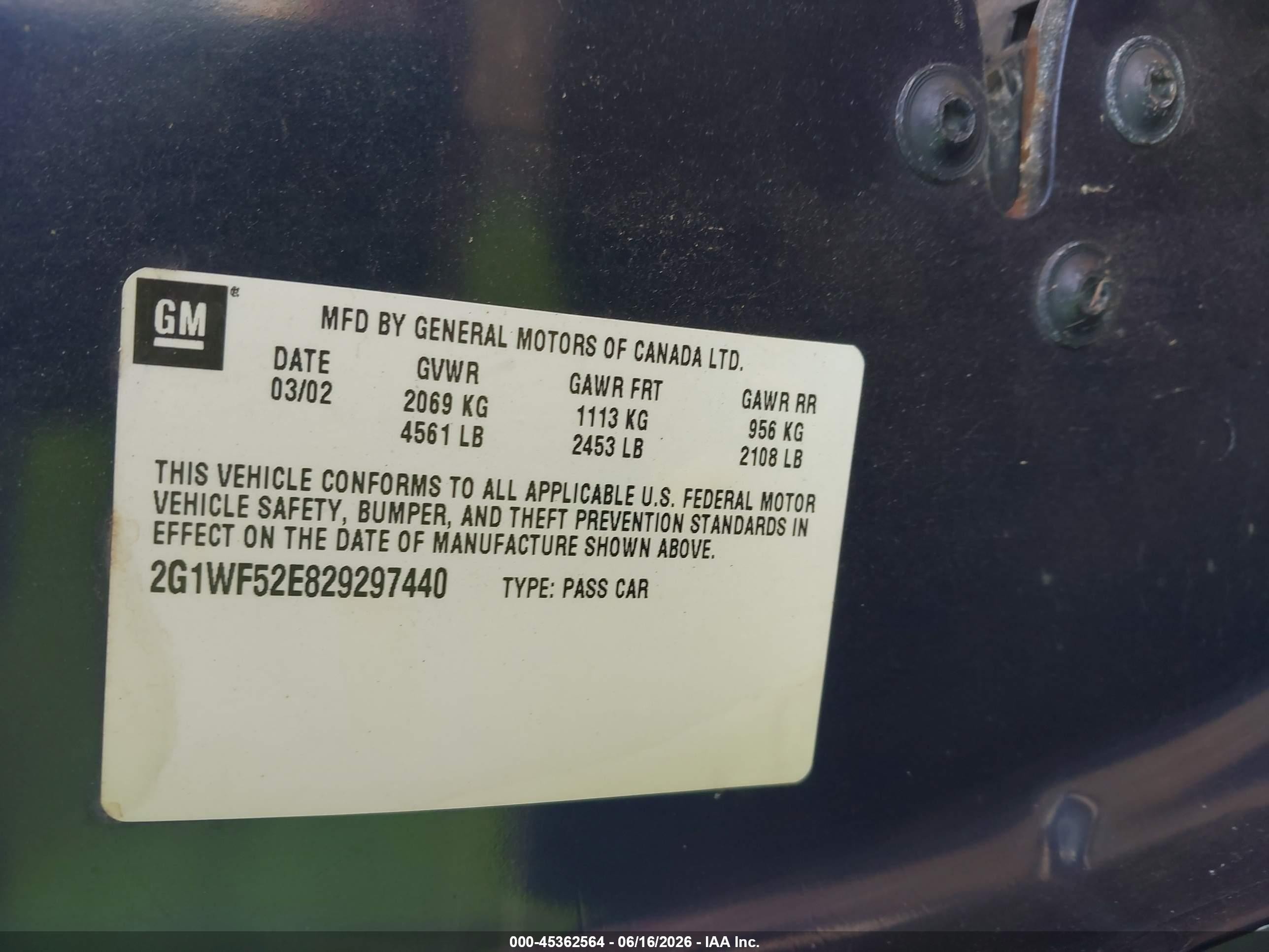 2002 Chevrolet Impala   Blue vin: 2G1WF52E829297440