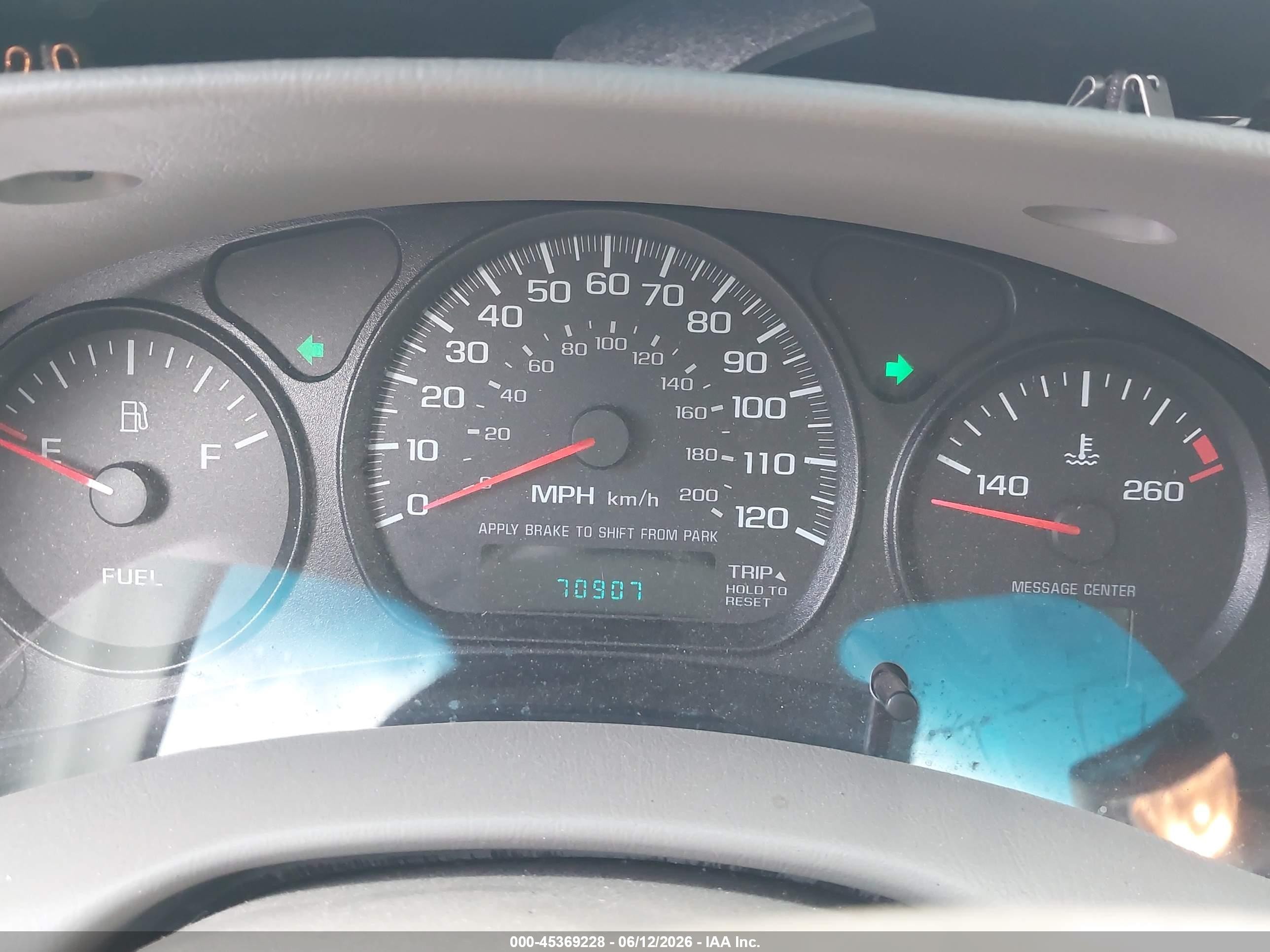 2003 Chevrolet Impala   Silver vin: 2G1WF52E839293647