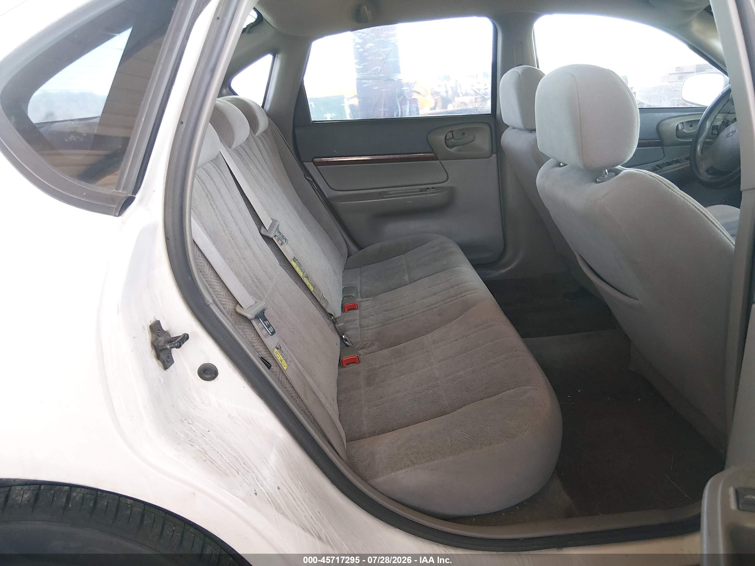 2003 Chevrolet Impala   White vin: 2G1WF52E839432868