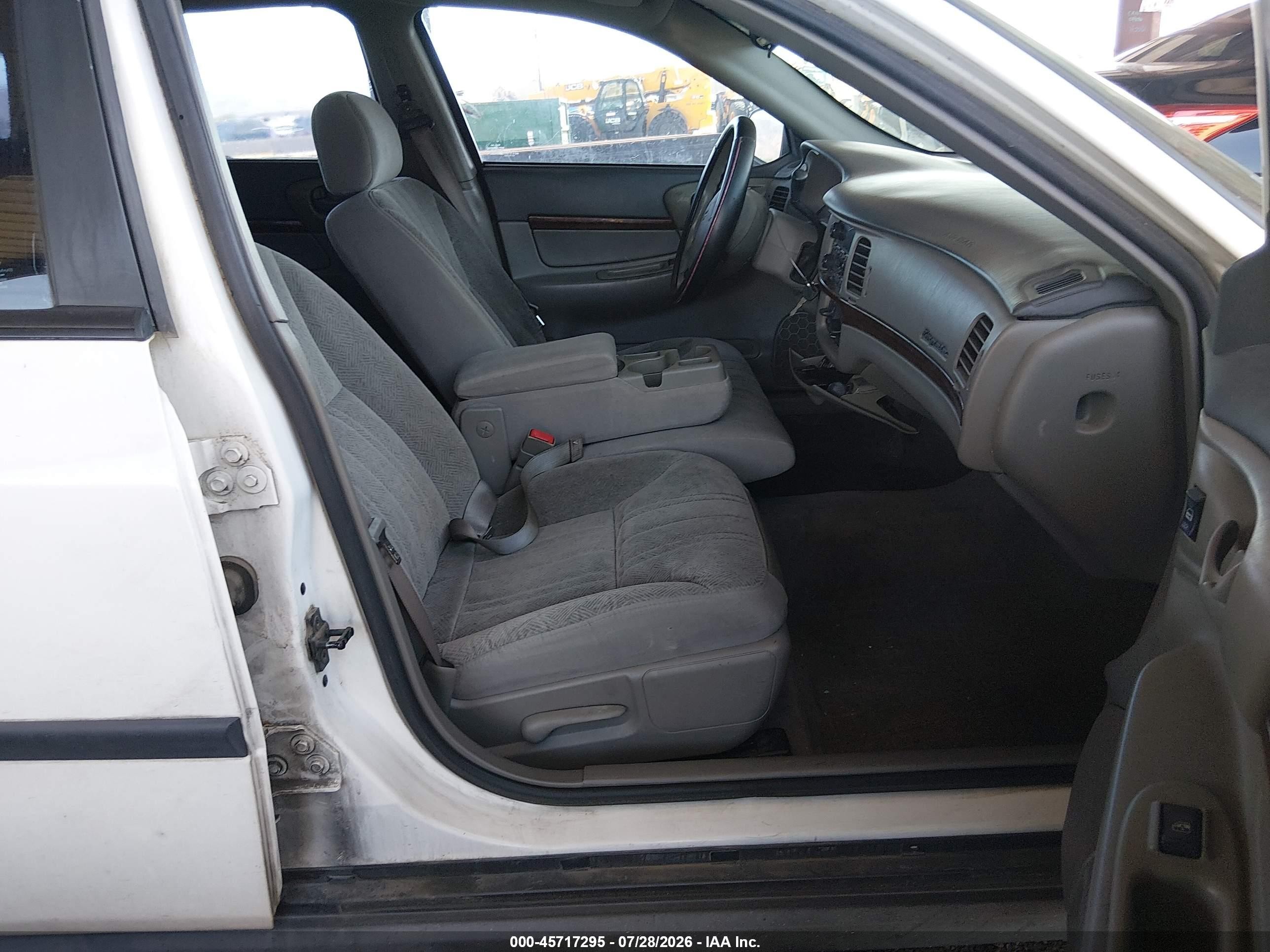 2003 Chevrolet Impala   White vin: 2G1WF52E839432868