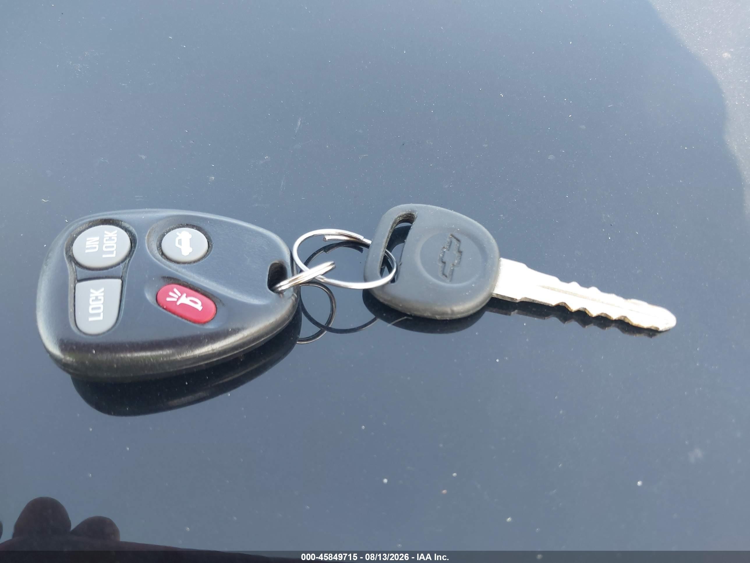 2004 Chevrolet Impala   Silver vin: 2G1WF52E849136380