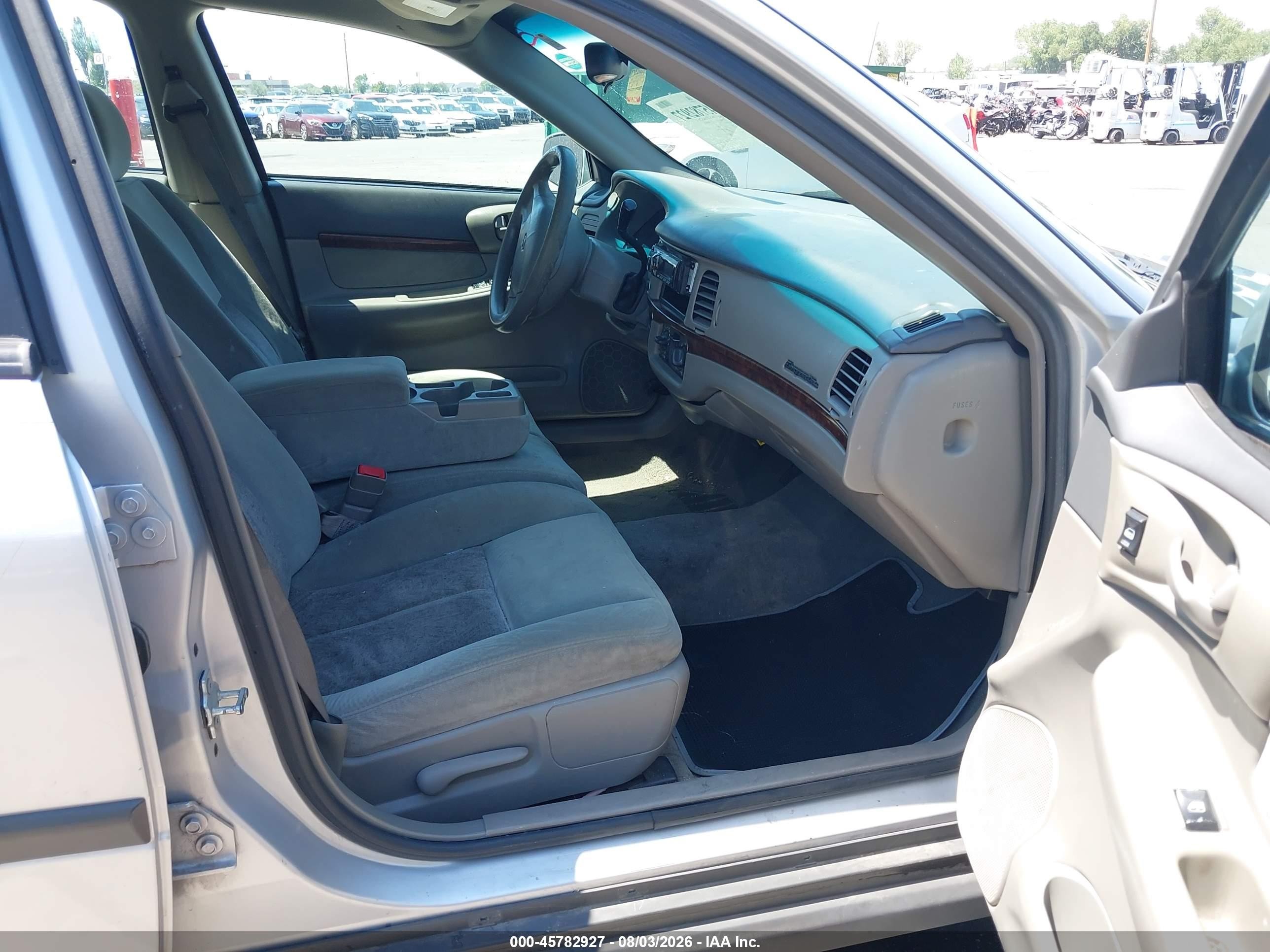 2004 Chevrolet Impala   Silver vin: 2G1WF52E849422214