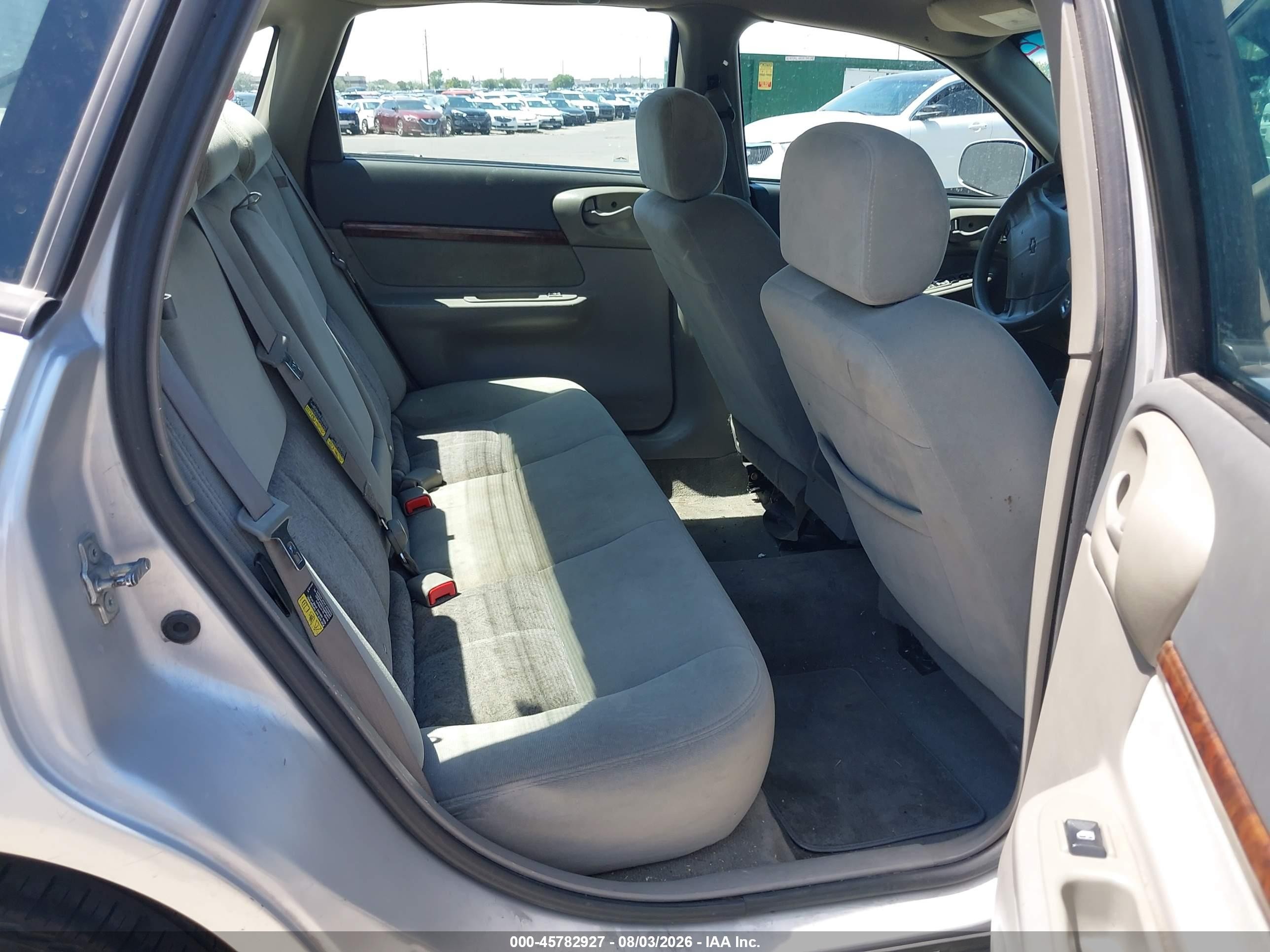 2004 Chevrolet Impala   Silver vin: 2G1WF52E849422214
