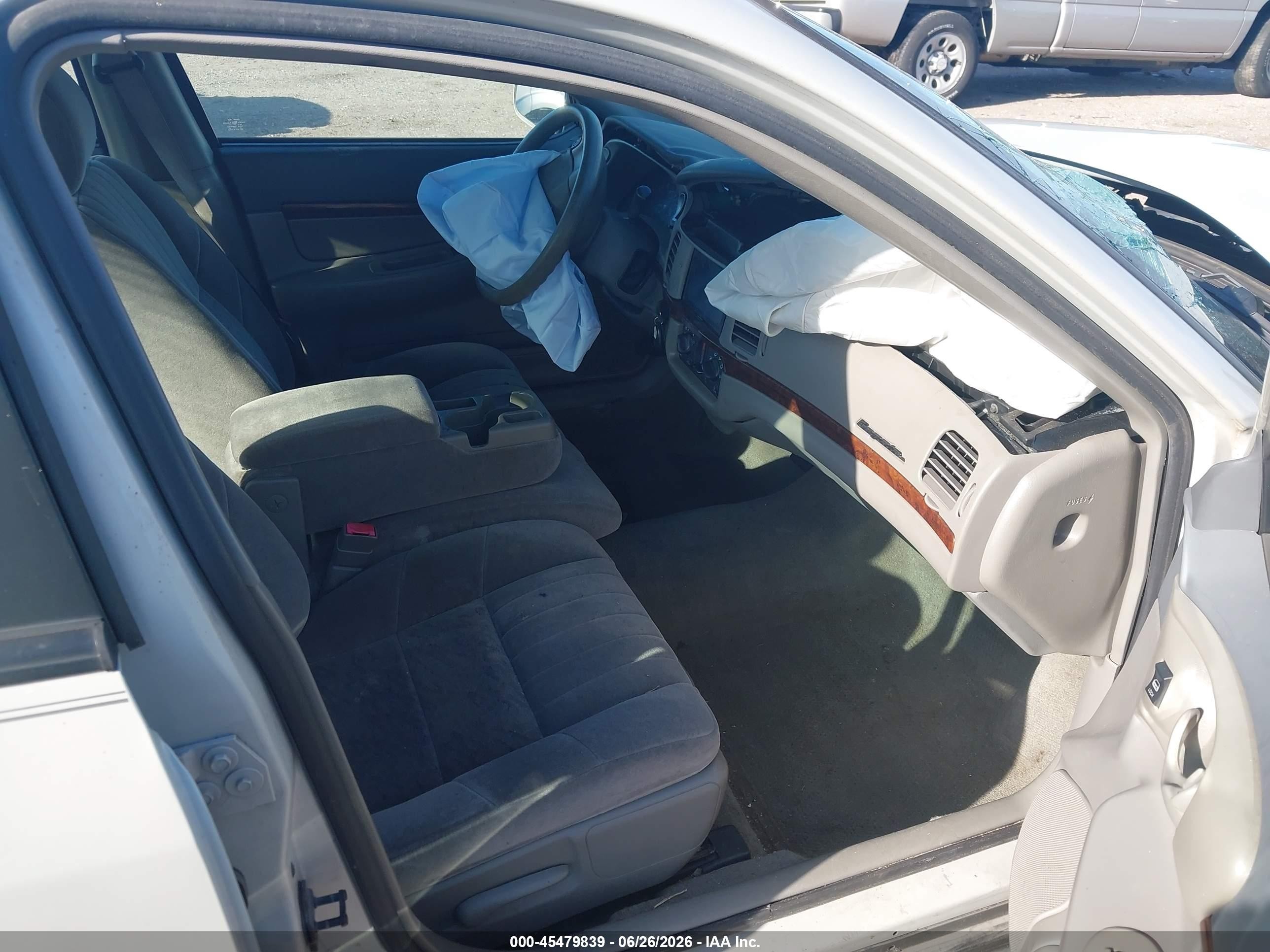 2003 Chevrolet Impala   Tan vin: 2G1WF52E939444320