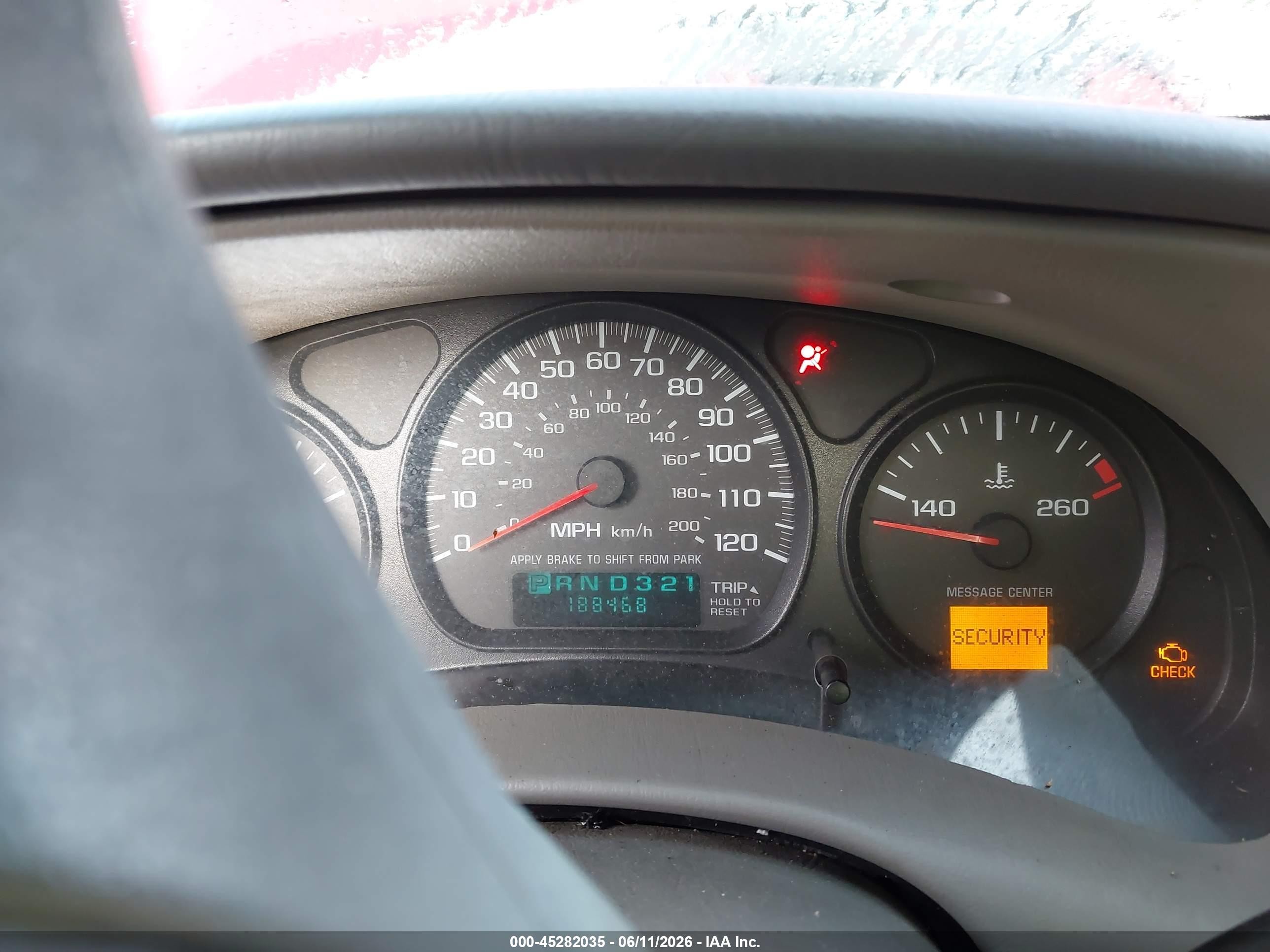 2005 Chevrolet Impala   Burgundy vin: 2G1WF52E959341658