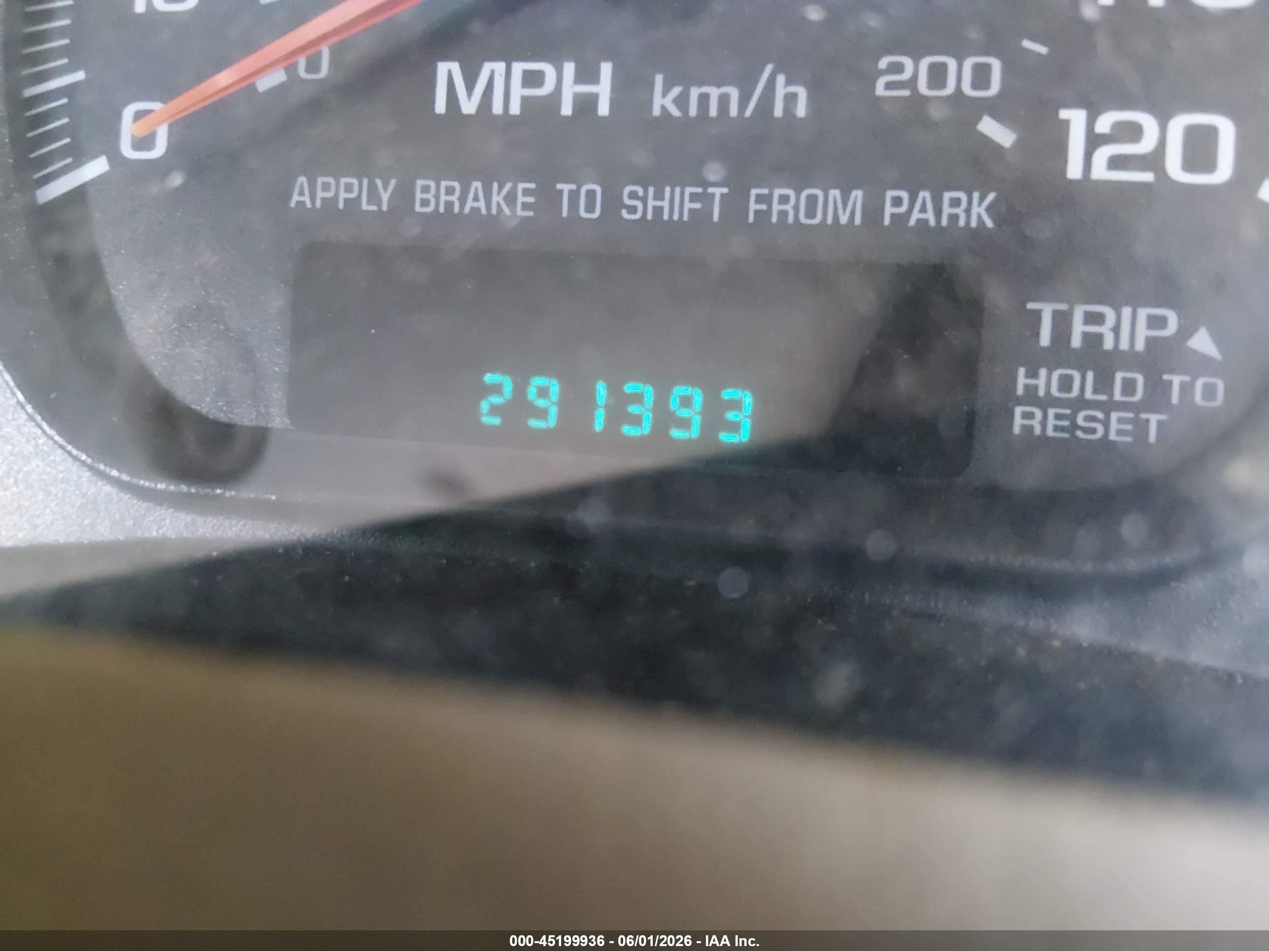 2004 Chevrolet Impala   Burgundy vin: 2G1WF52K249439645