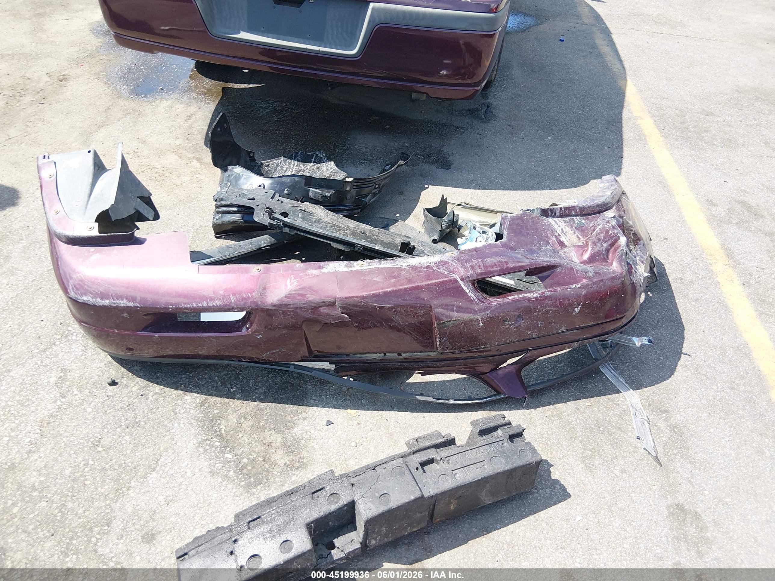 2004 Chevrolet Impala   Burgundy vin: 2G1WF52K249439645