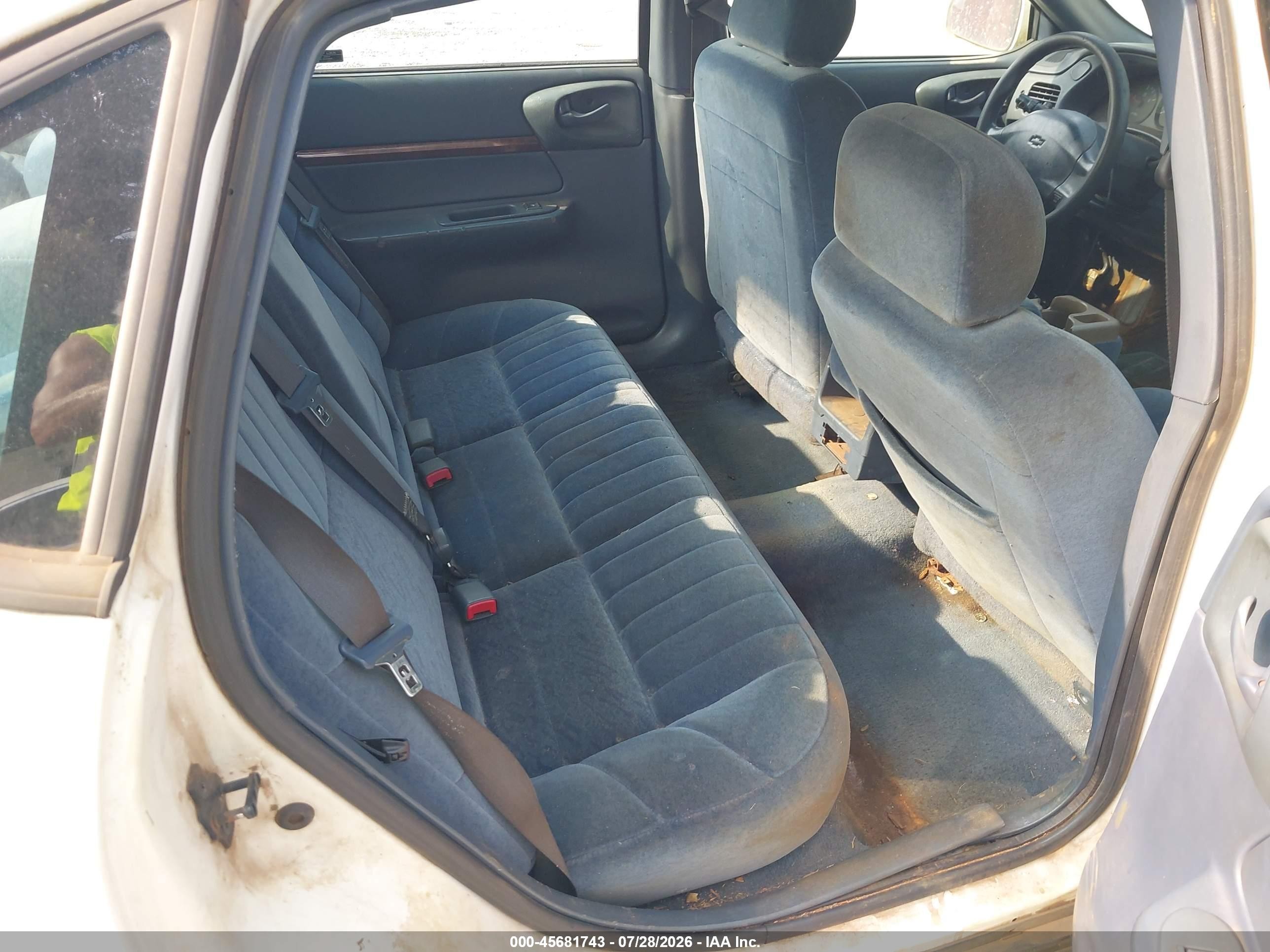 2001 Chevrolet Impala   White vin: 2G1WF55E119278769