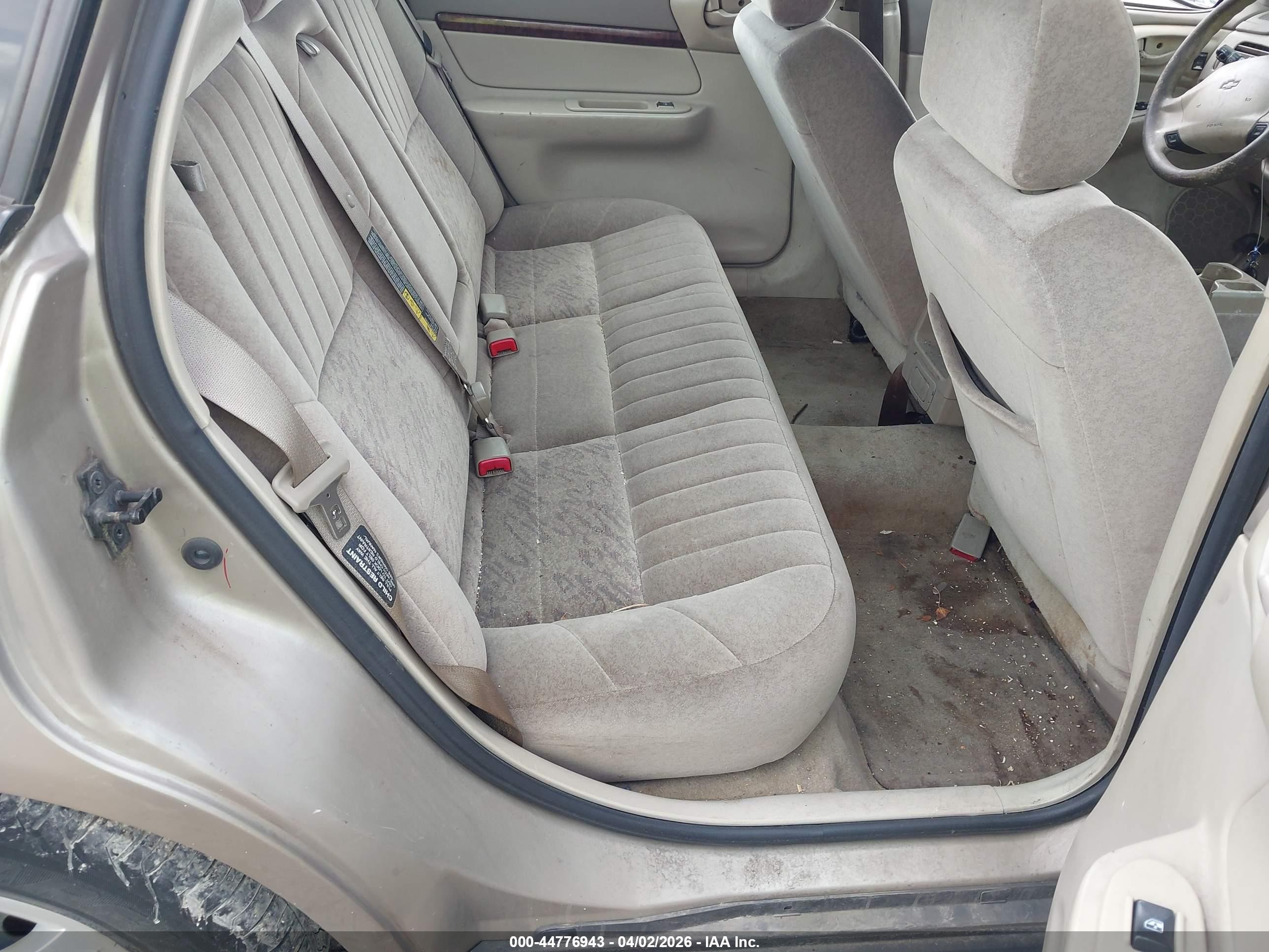2001 Chevrolet Impala   Золотой vin: 2G1WF55E319304885