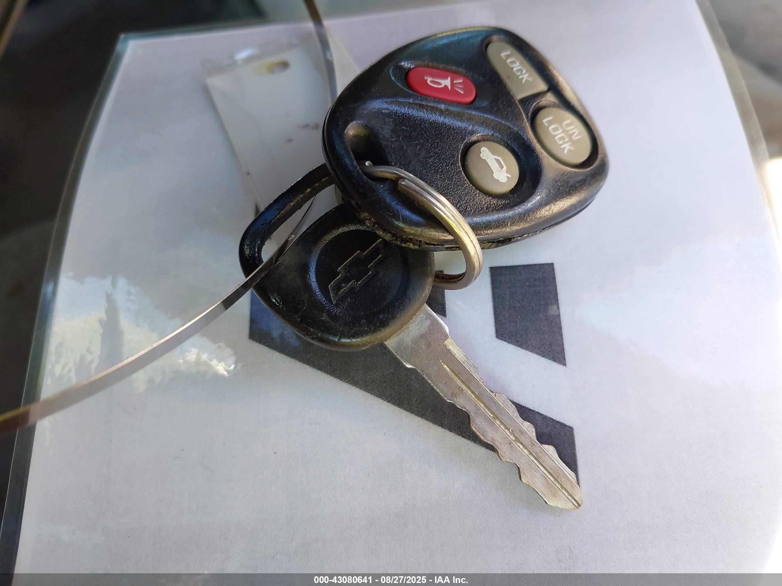 2002 Chevrolet Impala   Silver vin: 2G1WF55E429364689