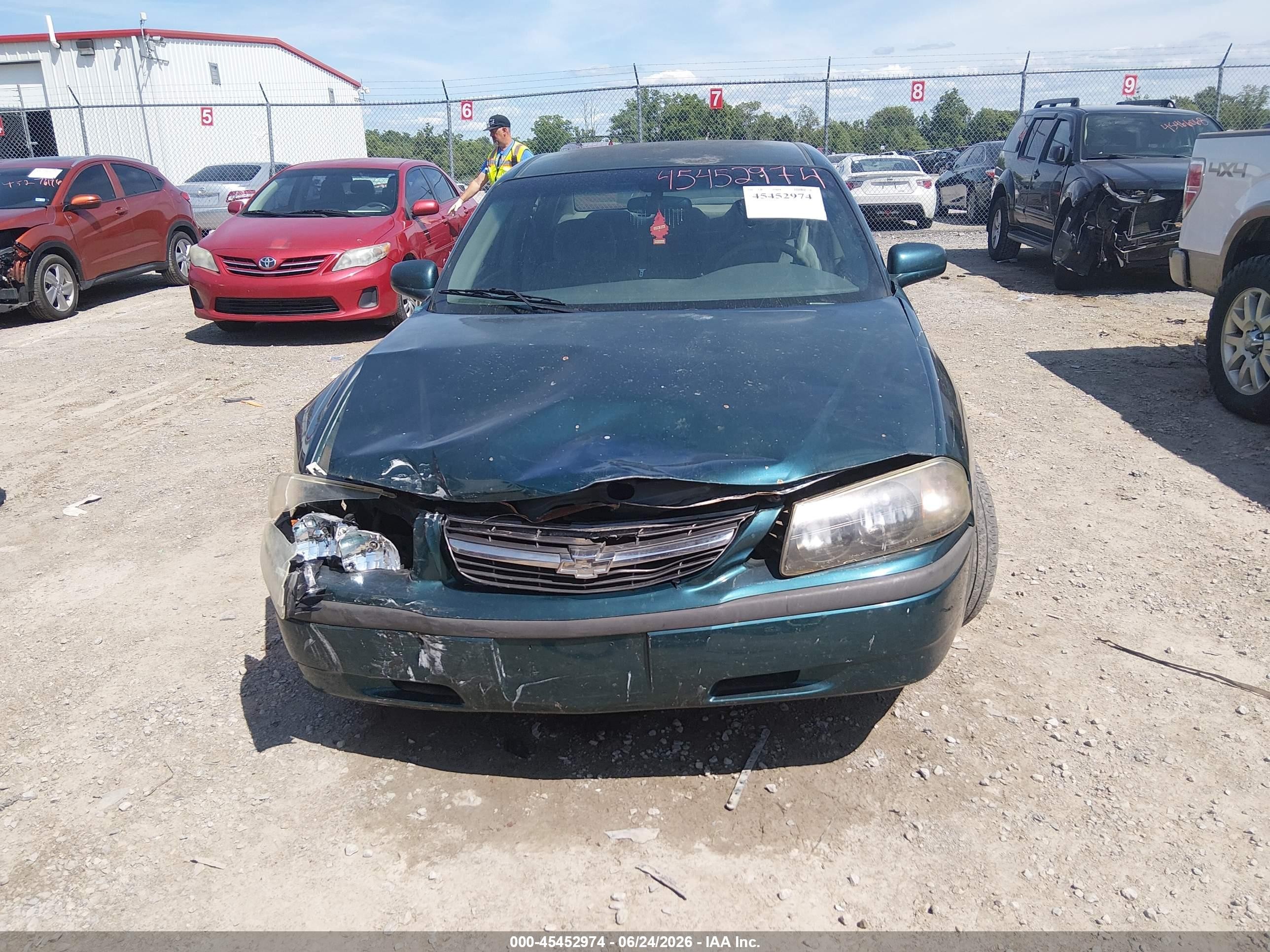2001 Chevrolet Impala   Green vin: 2G1WF55E619205283