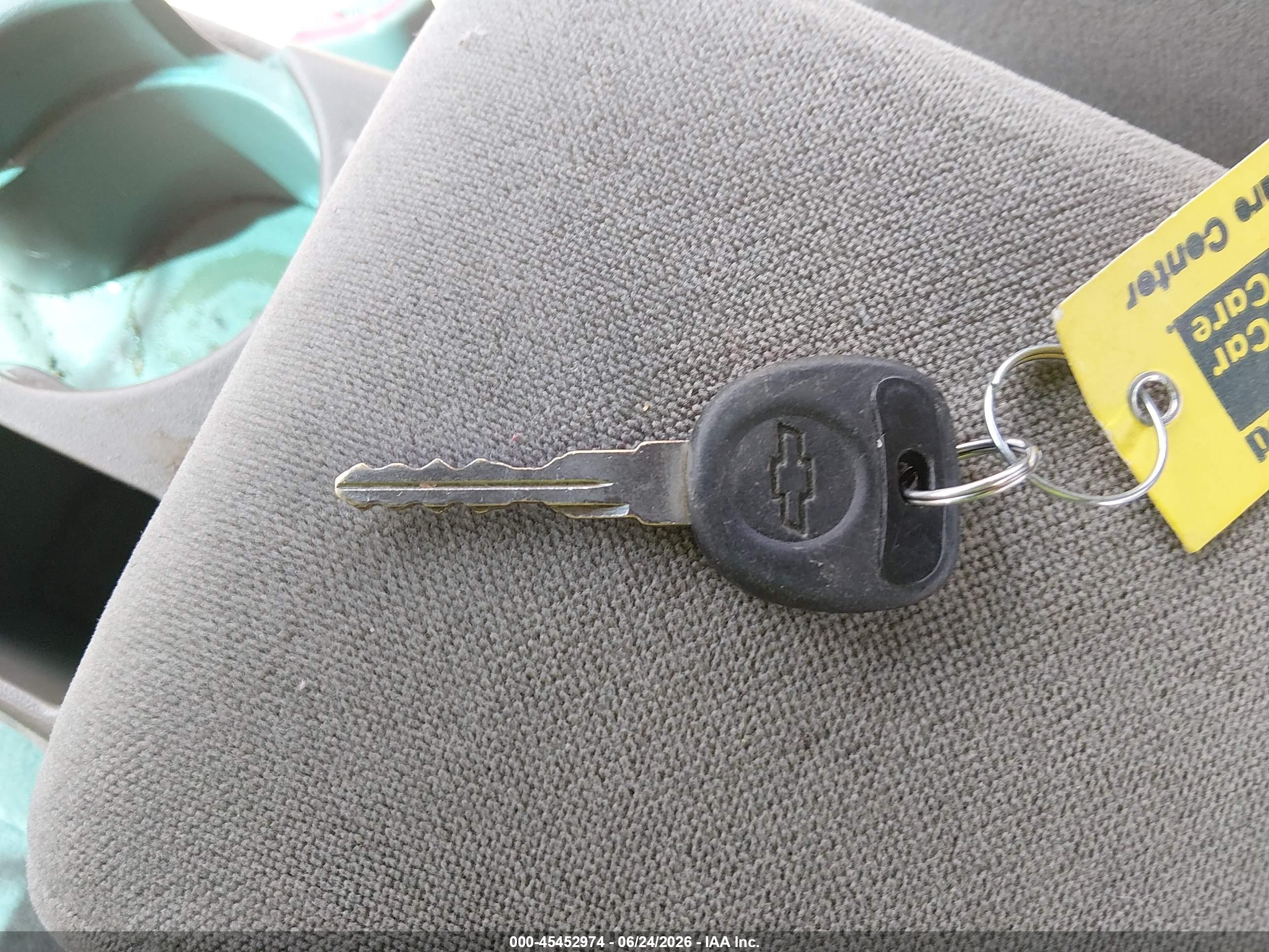 2001 Chevrolet Impala   Green vin: 2G1WF55E619205283