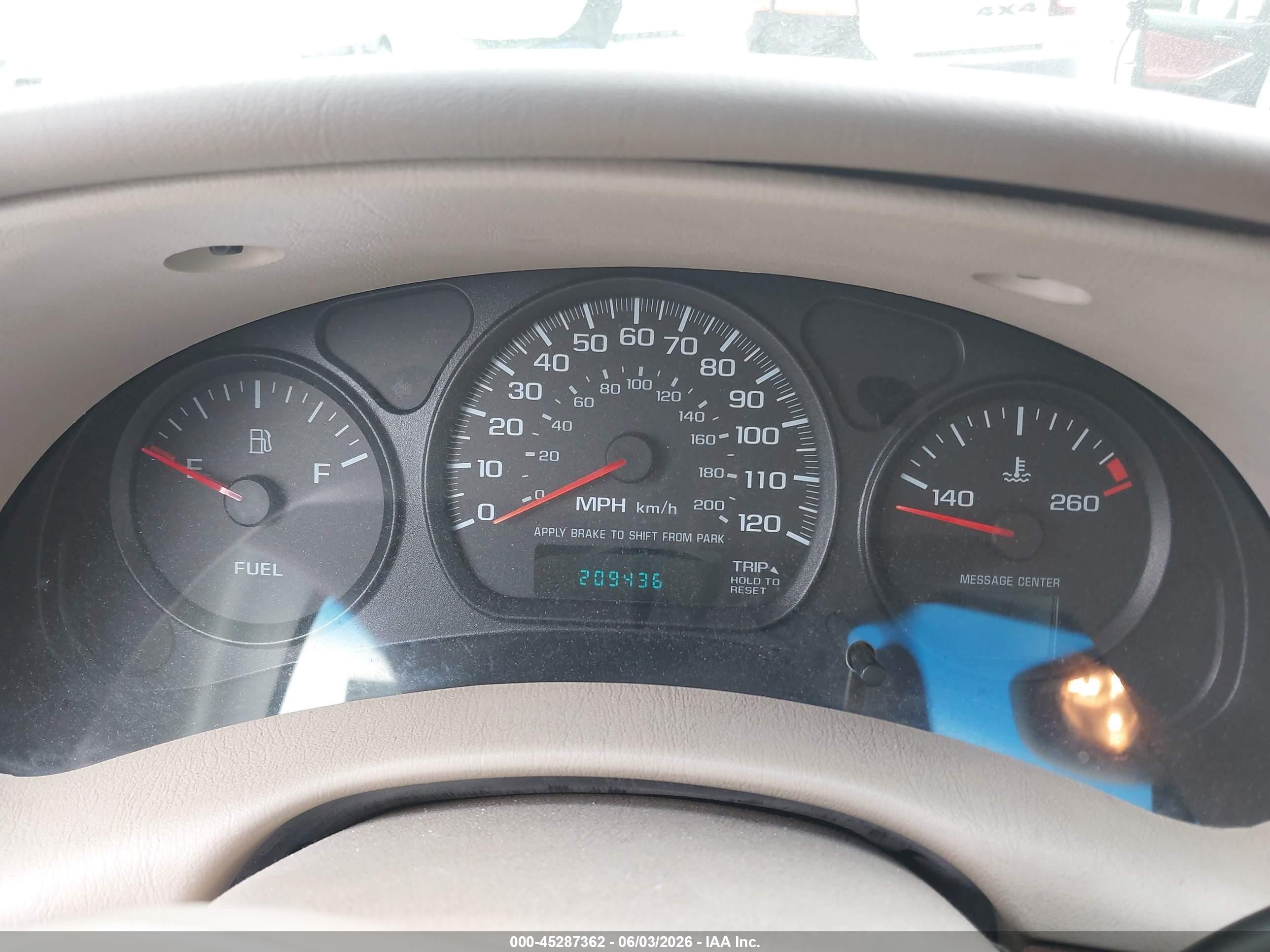 2001 Chevrolet Impala   Beige vin: 2G1WF55E619274989