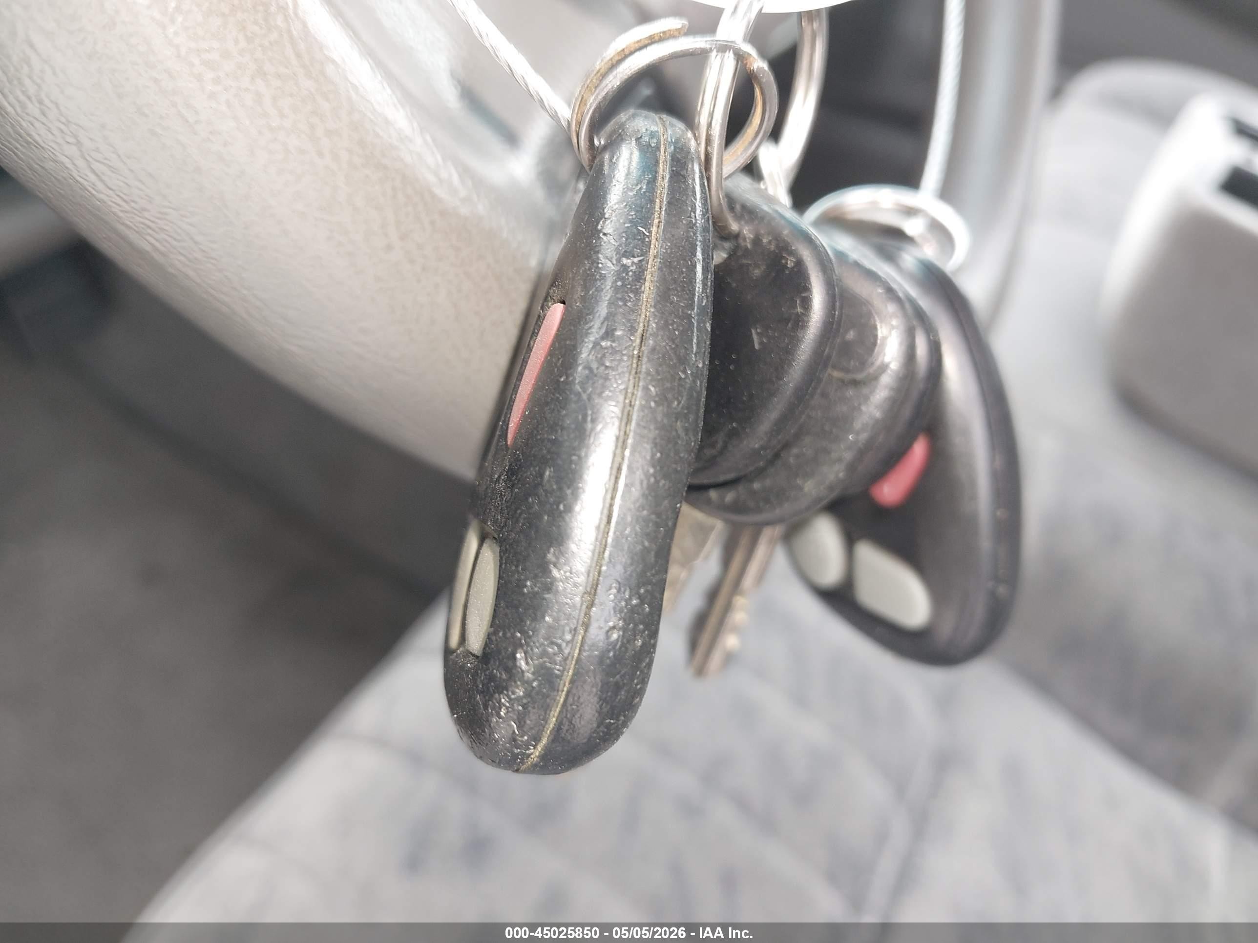 2000 Chevrolet Impala   Серебряный vin: 2G1WF55K0Y9245293