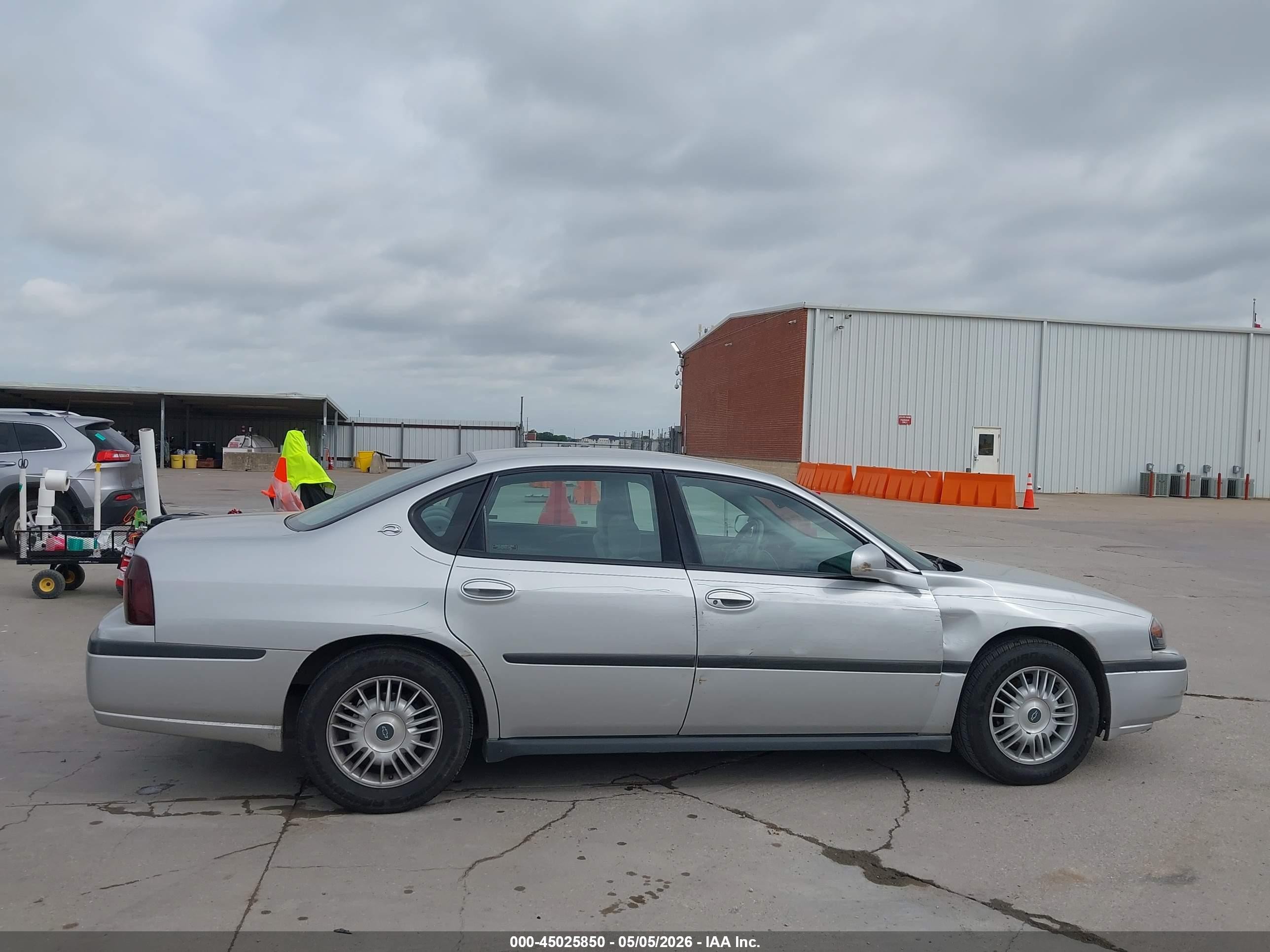 2000 Chevrolet Impala   Серебряный vin: 2G1WF55K0Y9245293