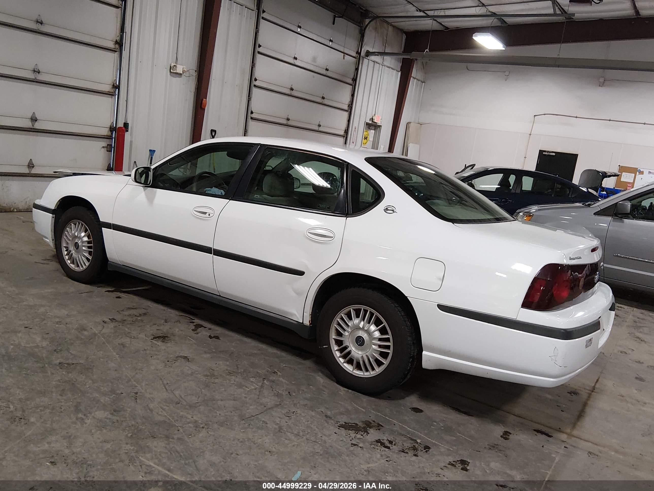 2000 Chevrolet Impala   White vin: 2G1WF55K5Y9360813