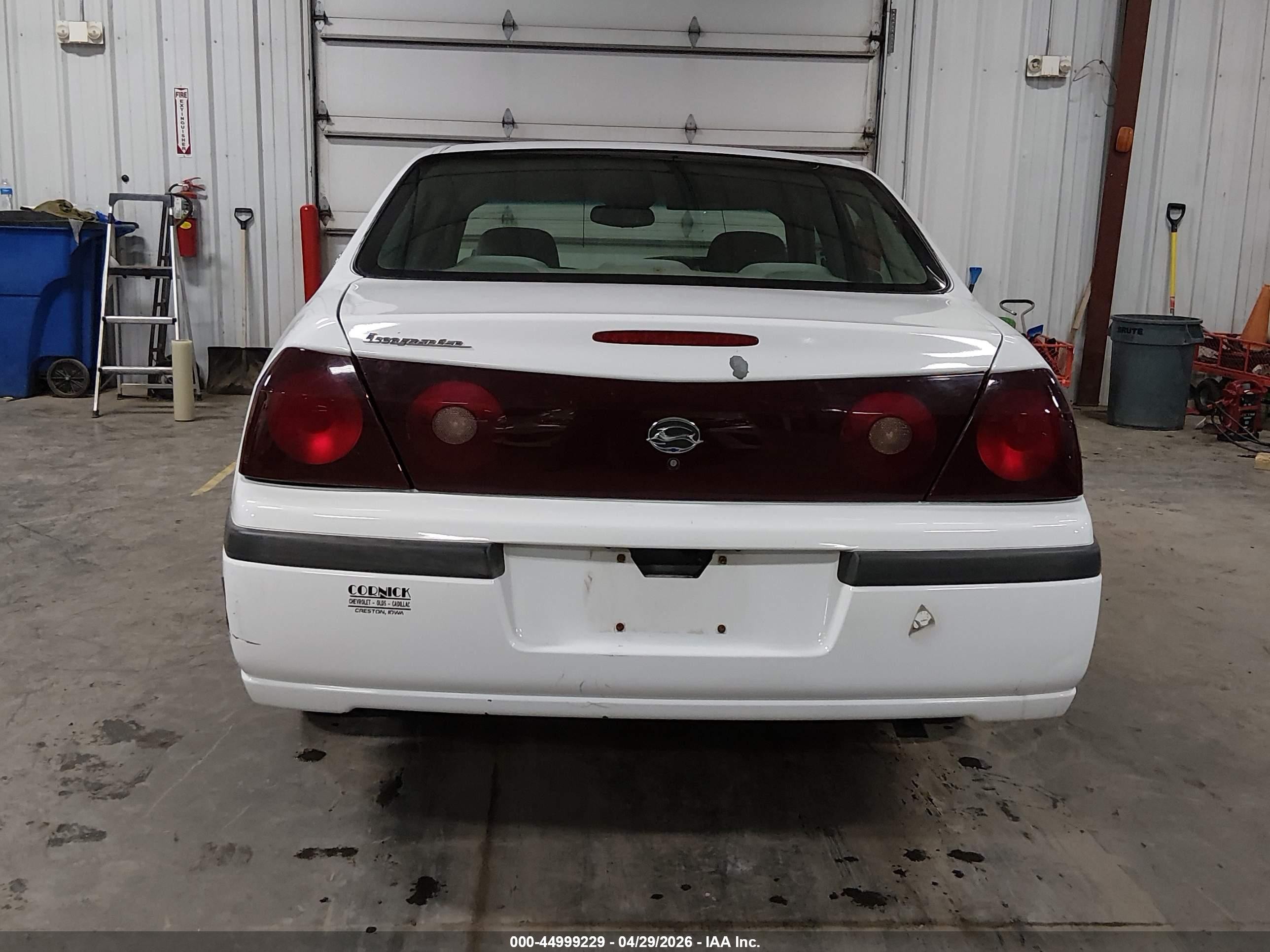 2000 Chevrolet Impala   White vin: 2G1WF55K5Y9360813