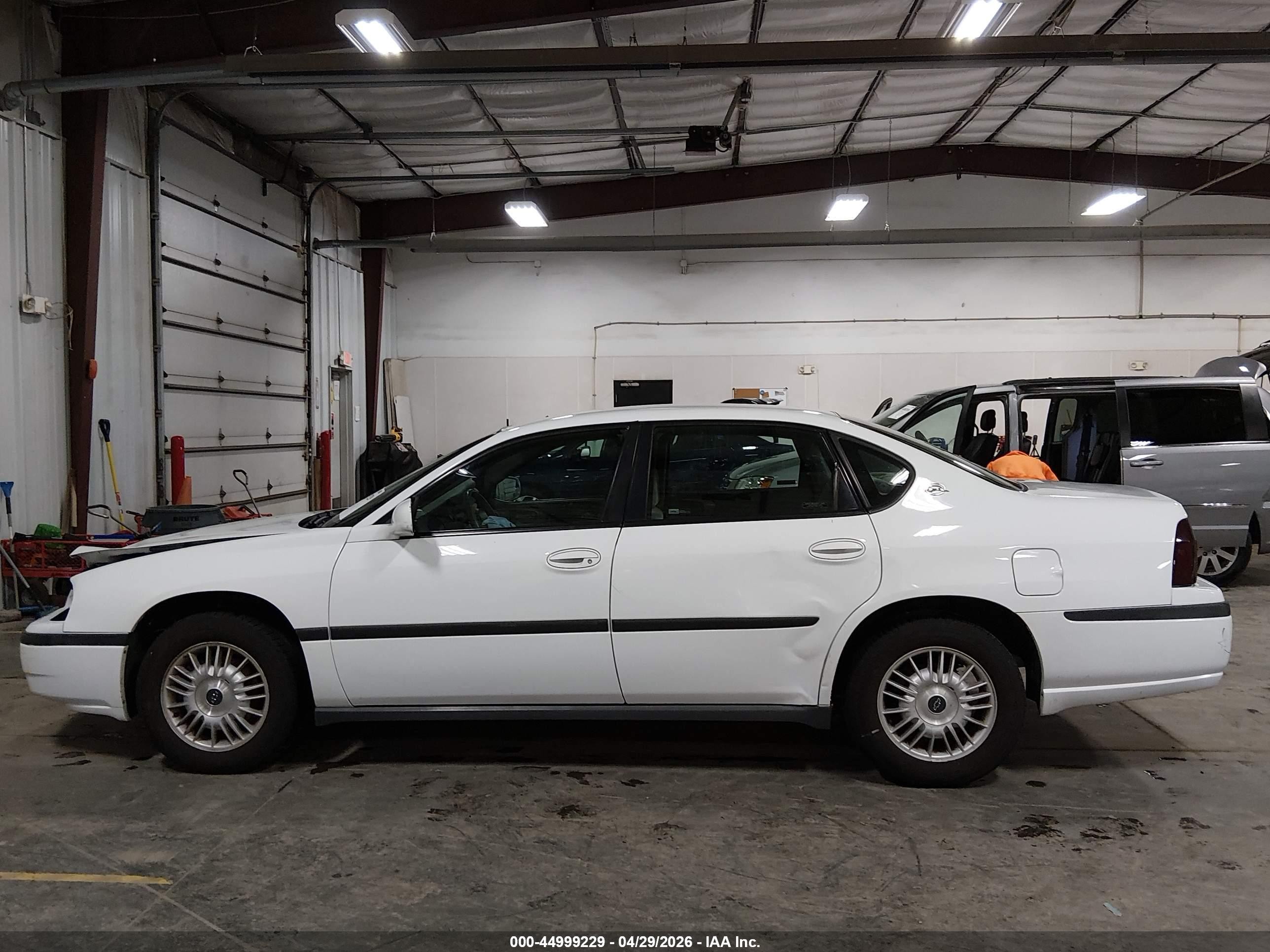 2000 Chevrolet Impala   White vin: 2G1WF55K5Y9360813