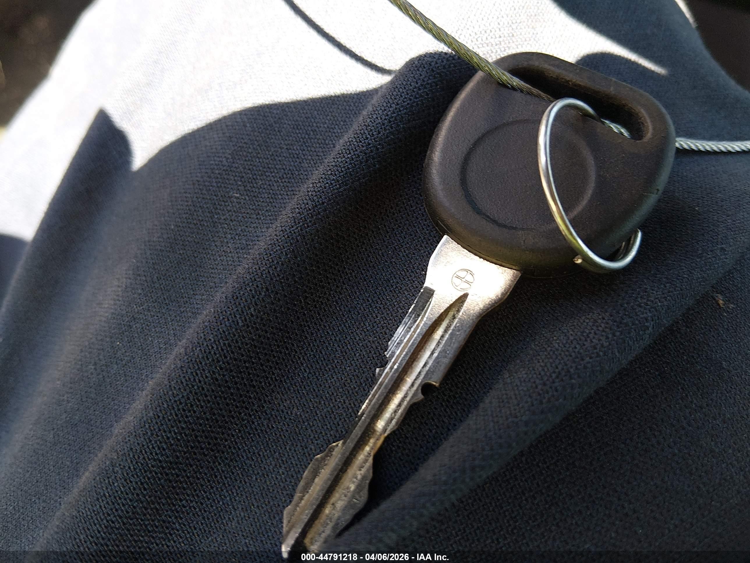 2012 Chevrolet Impala Ls Красный vin: 2G1WF5E32C1116004