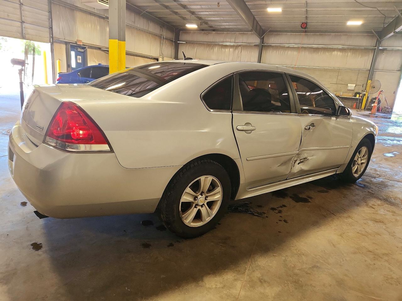 2013 Chevrolet Impala Ls Серебряный vin: 2G1WF5E32D1245040