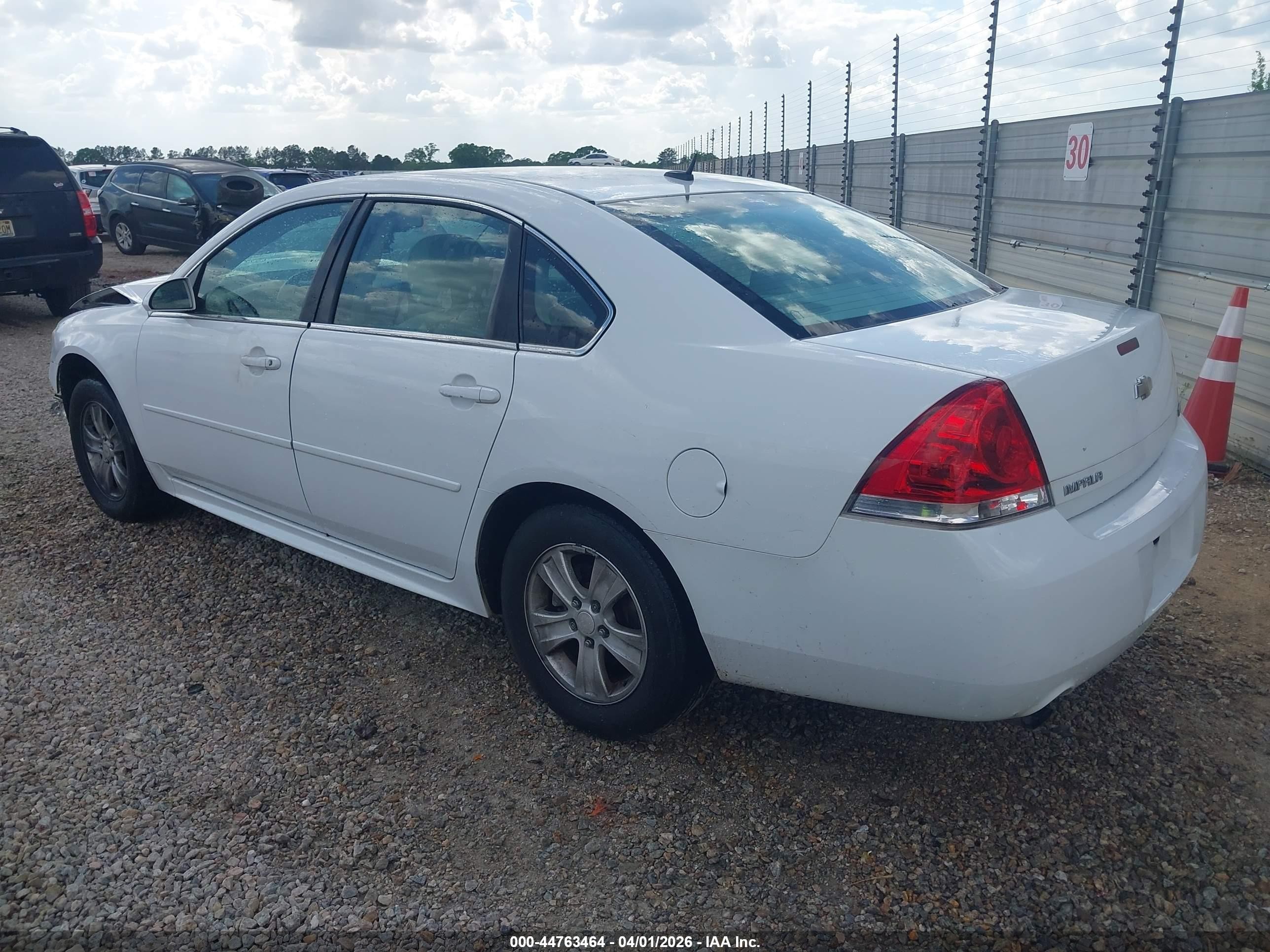 2013 Chevrolet Impala Ls White vin: 2G1WF5E32D1261691