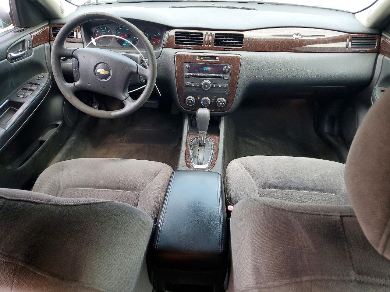 2012 Chevrolet Impala Ls Silver vin: 2G1WF5E33C1337157