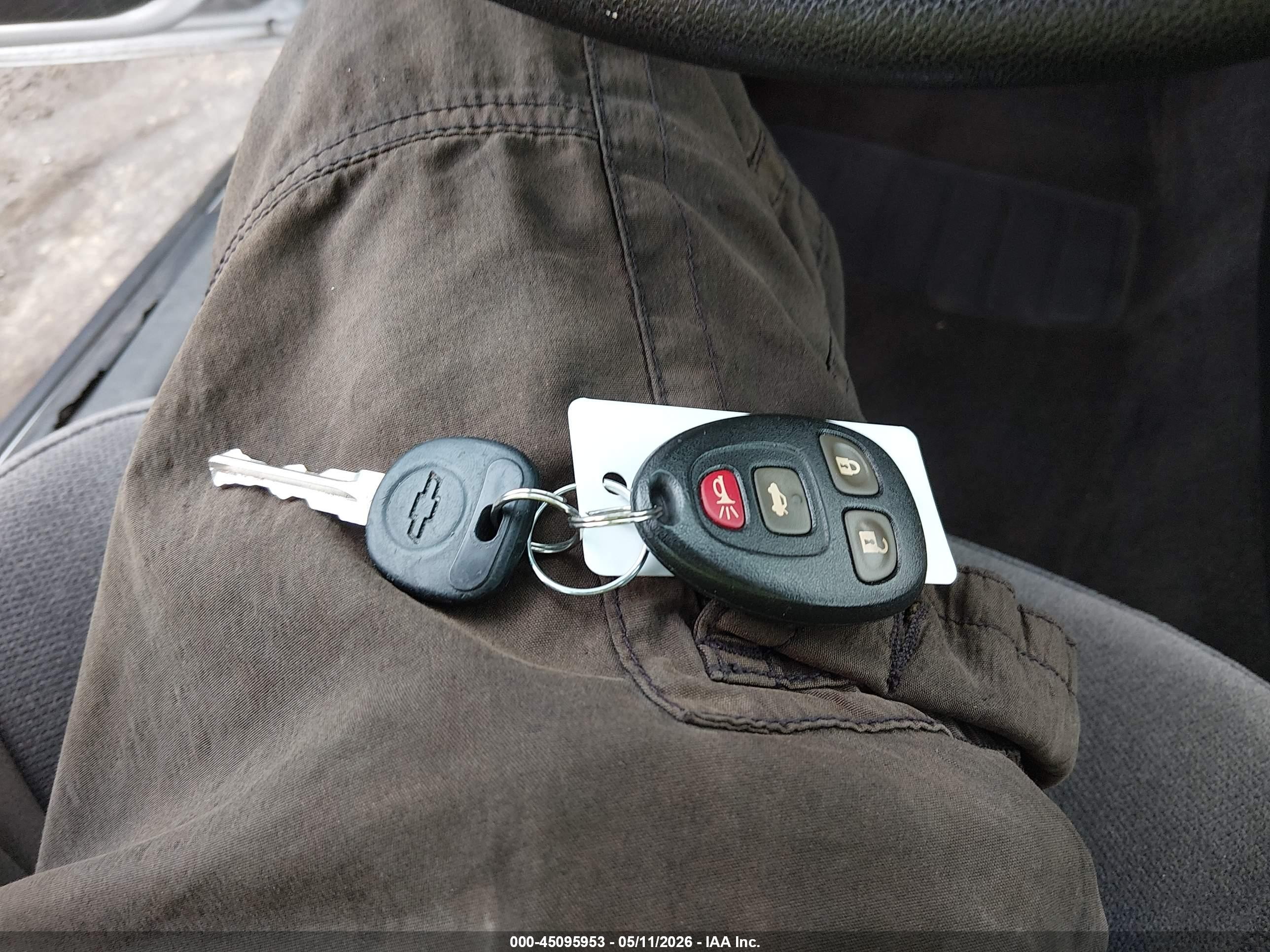 2013 Chevrolet Impala Ls Серебряный vin: 2G1WF5E33D1241353