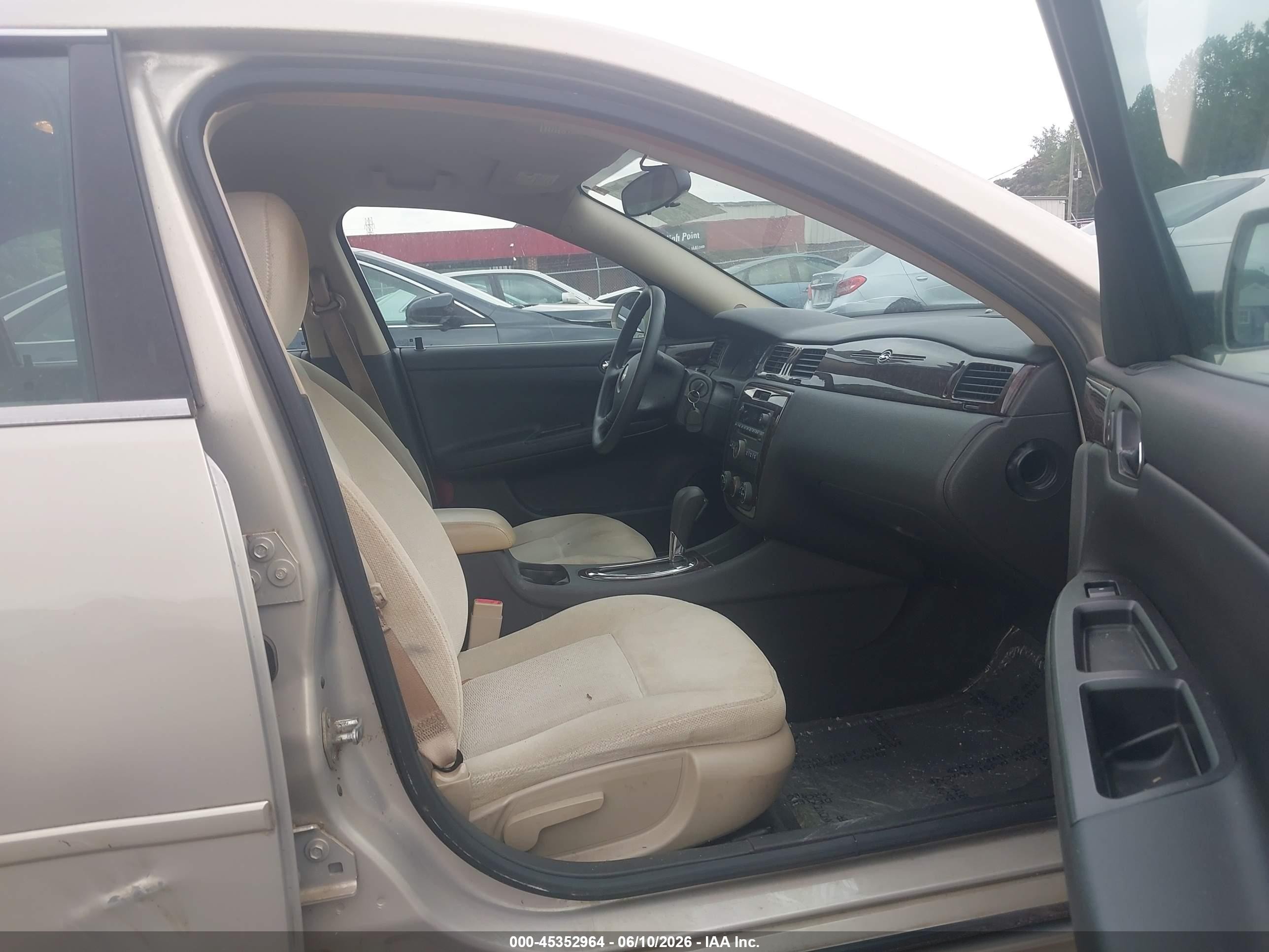 2012 Chevrolet Impala Ls Gold vin: 2G1WF5E34C1148257