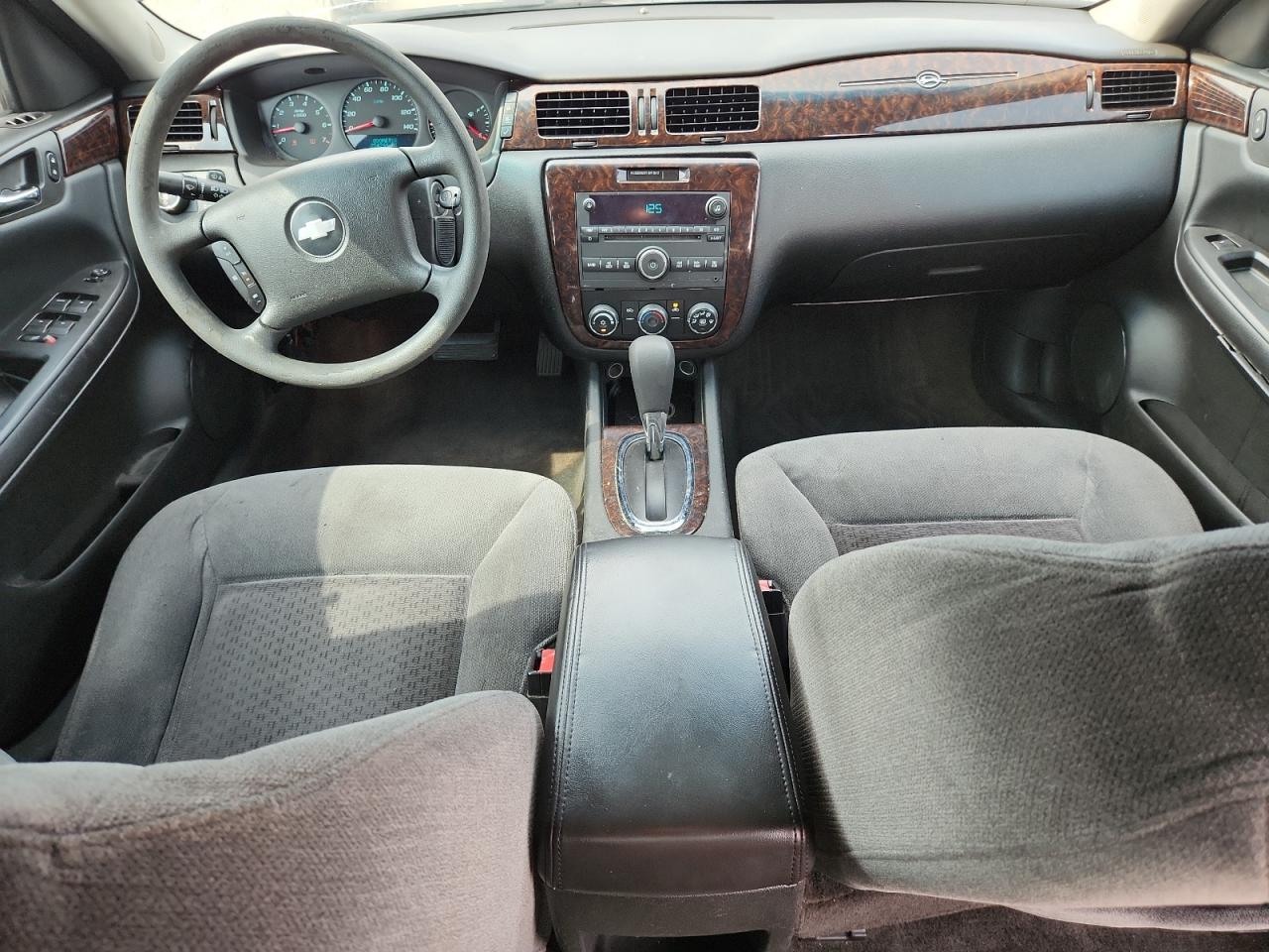 2012 Chevrolet Impala Ls Silver vin: 2G1WF5E34C1157816