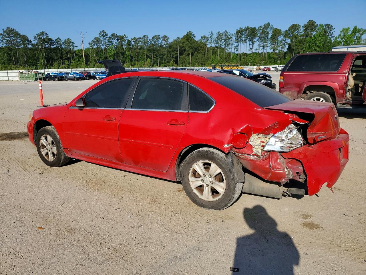 2012 Chevrolet Impala Ls Red vin: 2G1WF5E35C1172504