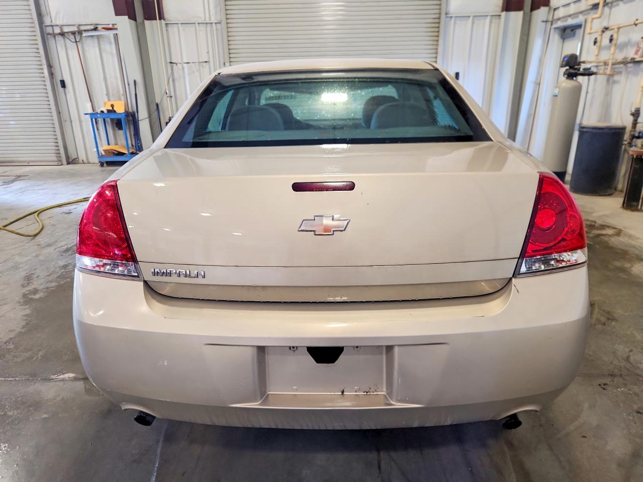 2012 Chevrolet Impala Ls Желто-коричневый vin: 2G1WF5E35C1202004