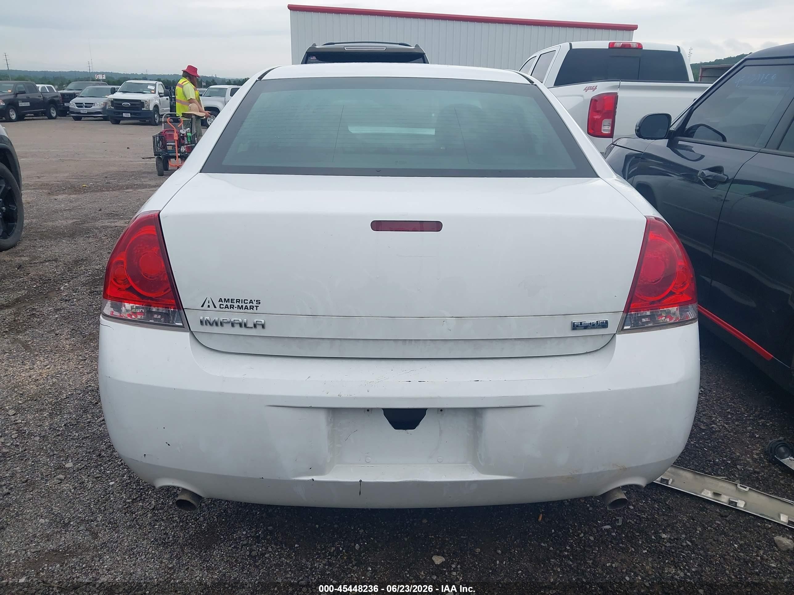 2012 Chevrolet Impala Ls White vin: 2G1WF5E35C1268259