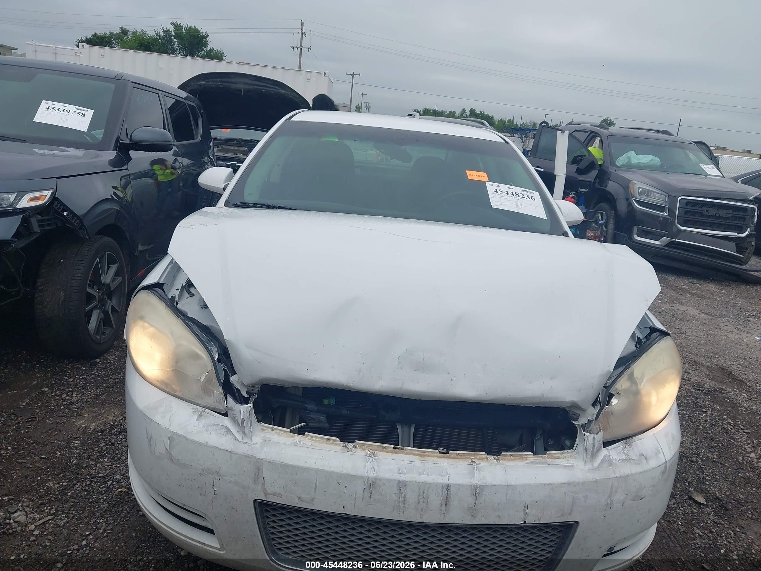2012 Chevrolet Impala Ls White vin: 2G1WF5E35C1268259