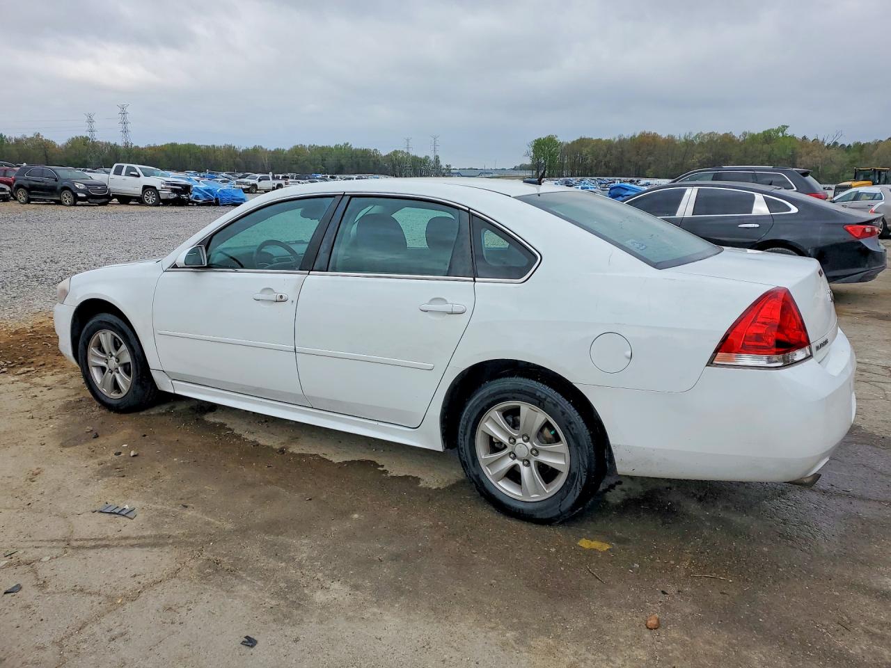 2012 Chevrolet Impala Ls White vin: 2G1WF5E35C1328489