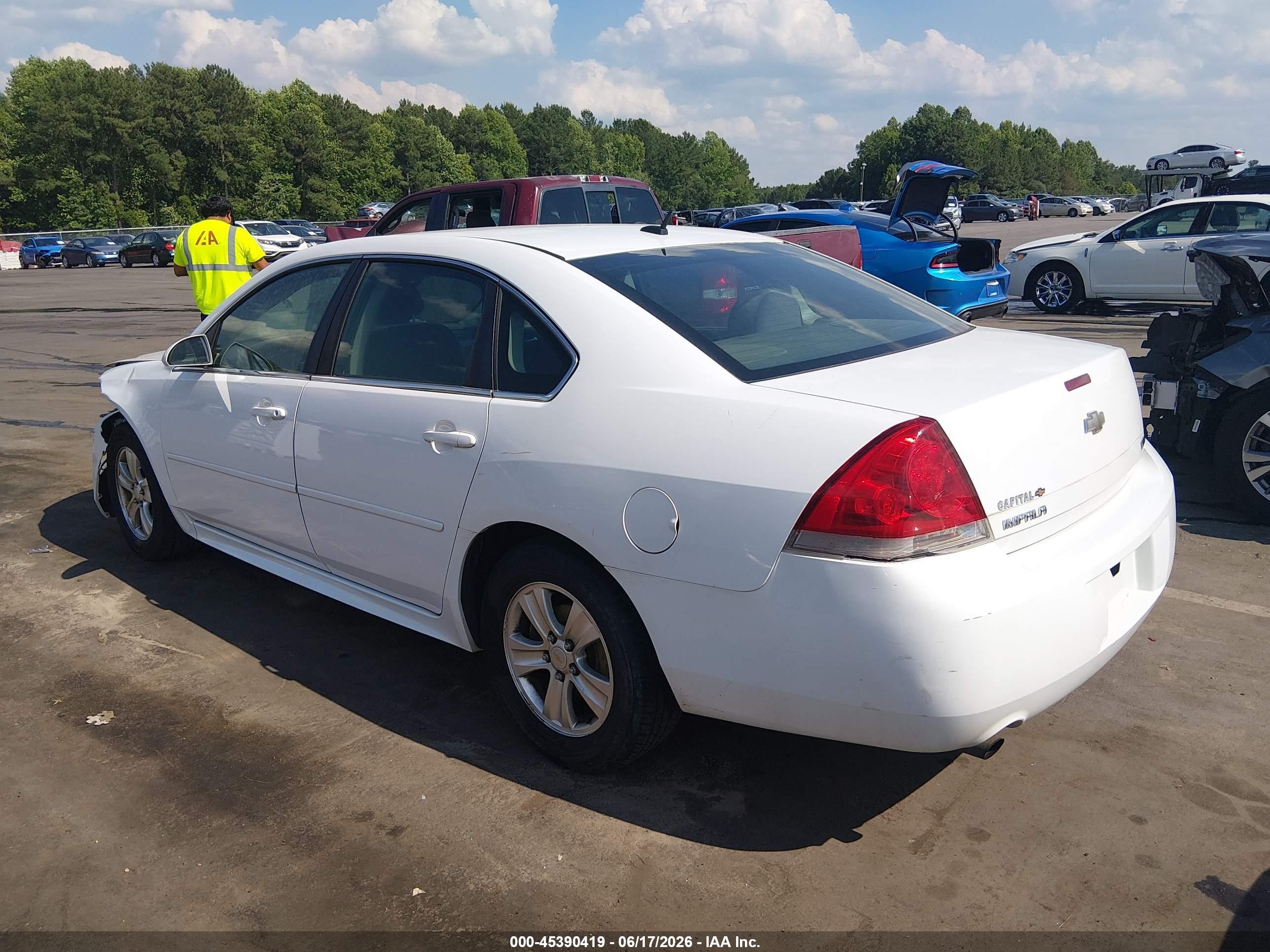 2013 Chevrolet Impala Ls White vin: 2G1WF5E35D1262981