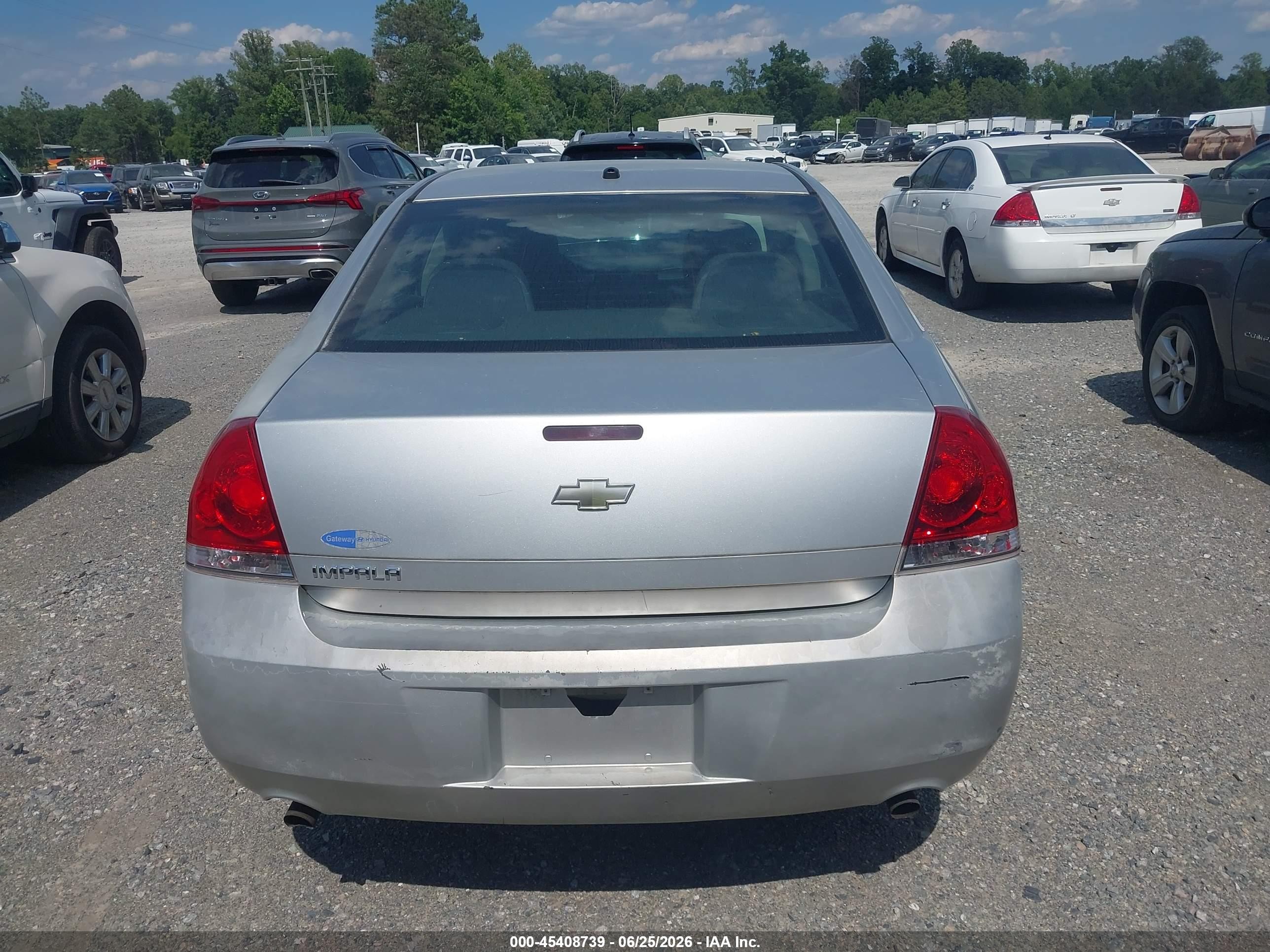 2012 Chevrolet Impala Ls Silver vin: 2G1WF5E36C1131217