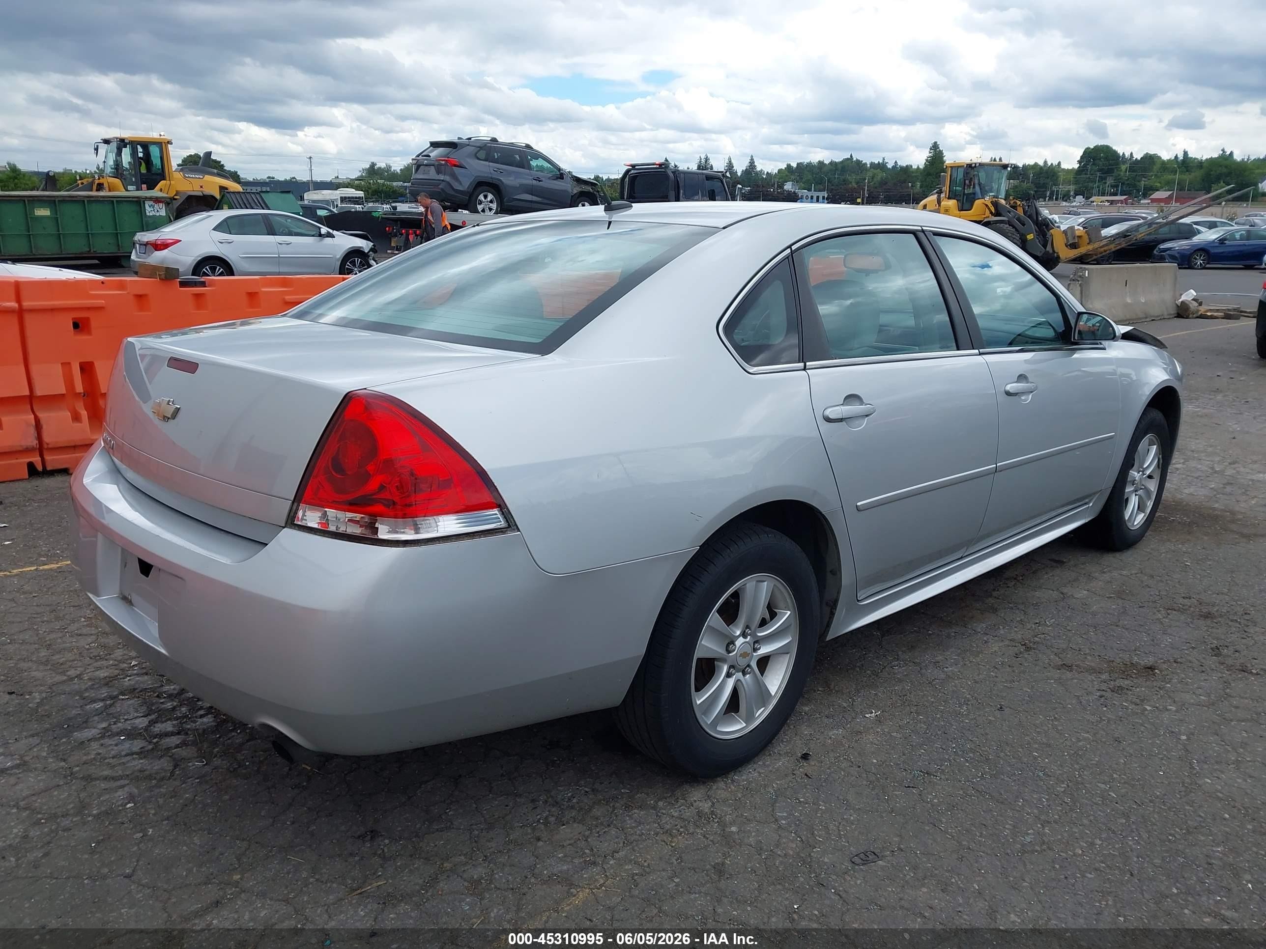 2012 Chevrolet Impala Ls Silver vin: 2G1WF5E36C1328579
