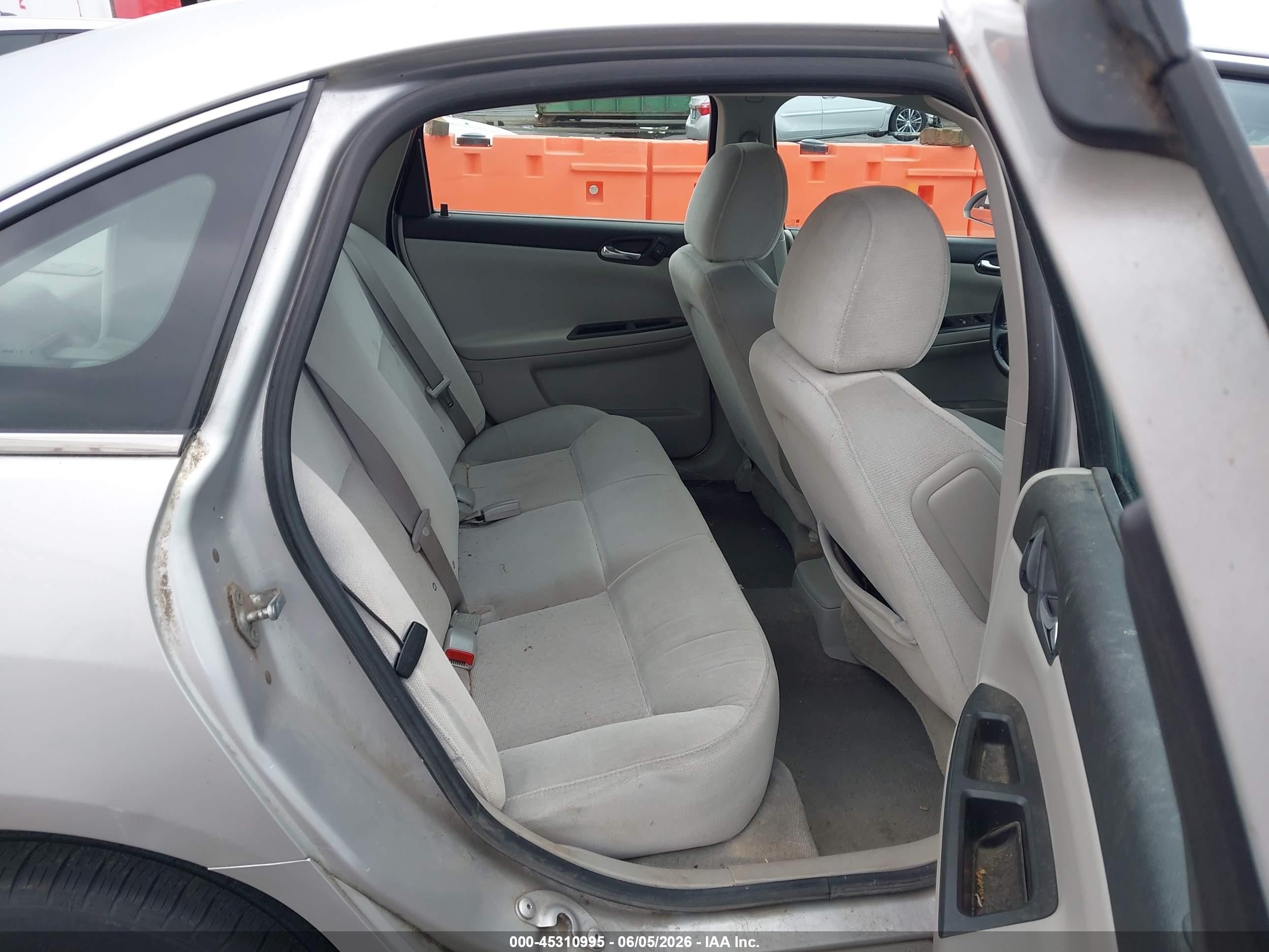 2012 Chevrolet Impala Ls Silver vin: 2G1WF5E36C1328579