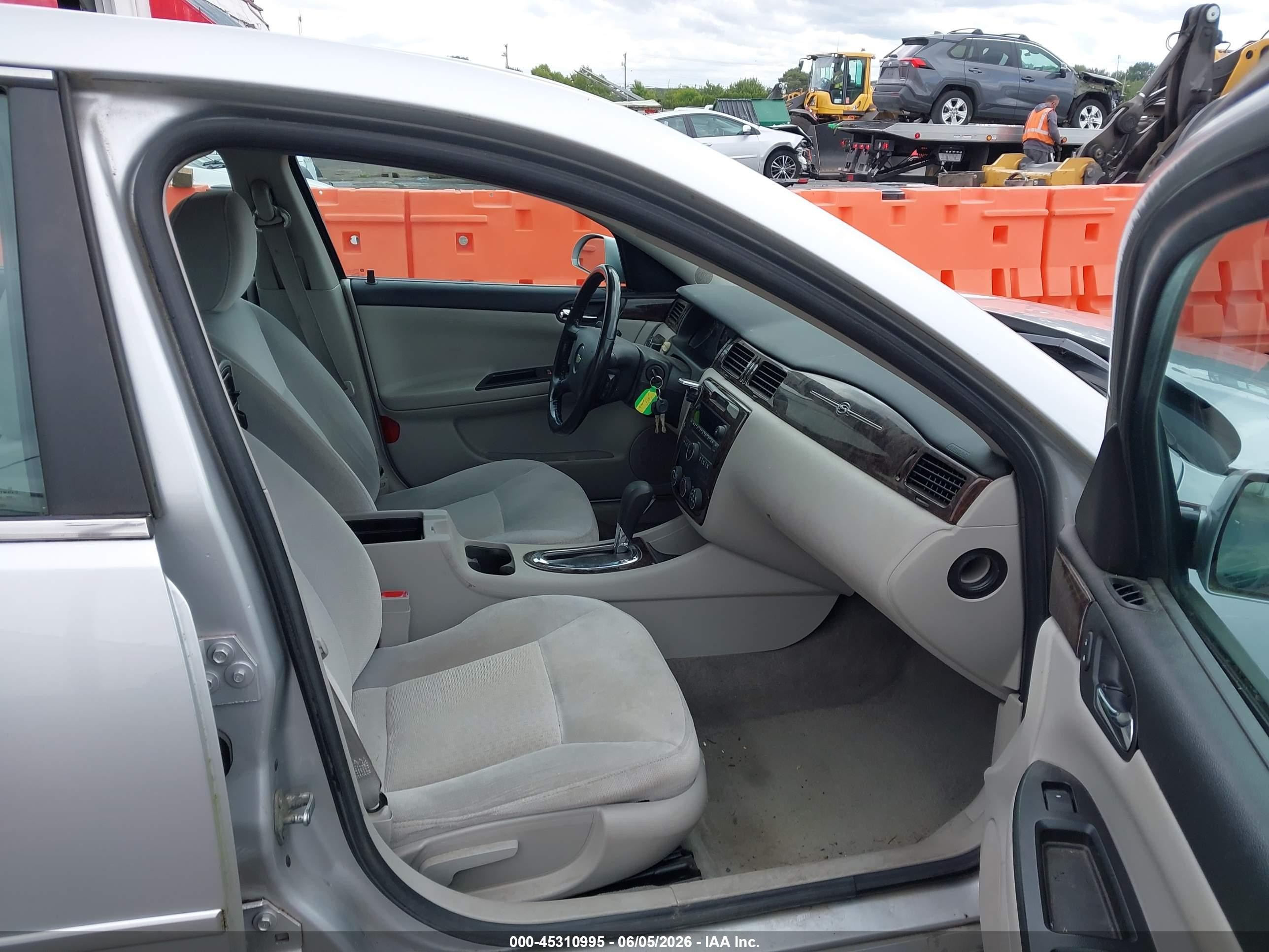 2012 Chevrolet Impala Ls Silver vin: 2G1WF5E36C1328579