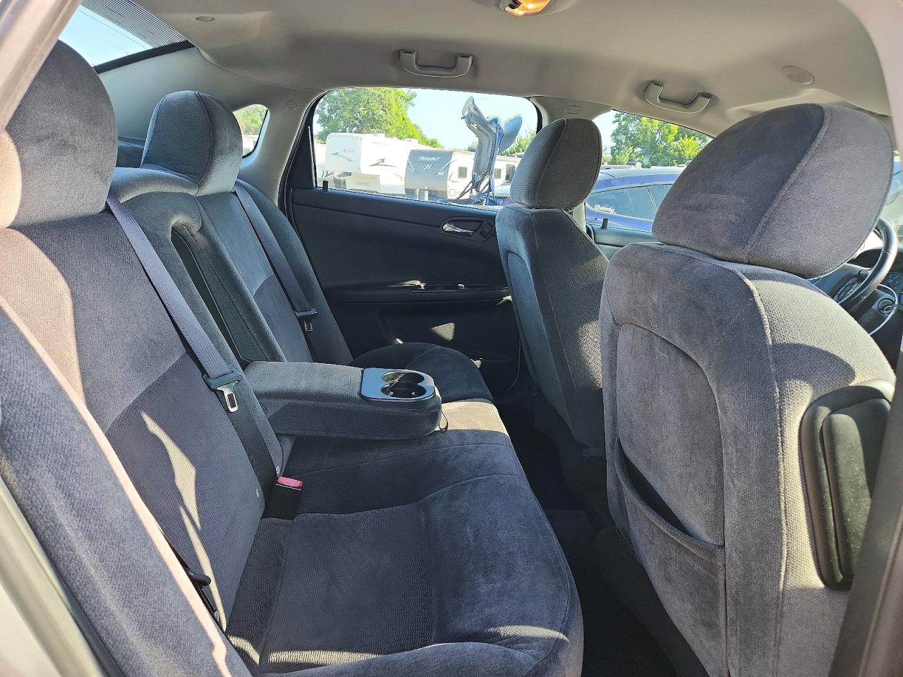 2012 Chevrolet Impala Ls Серебряный vin: 2G1WF5E37C1124566