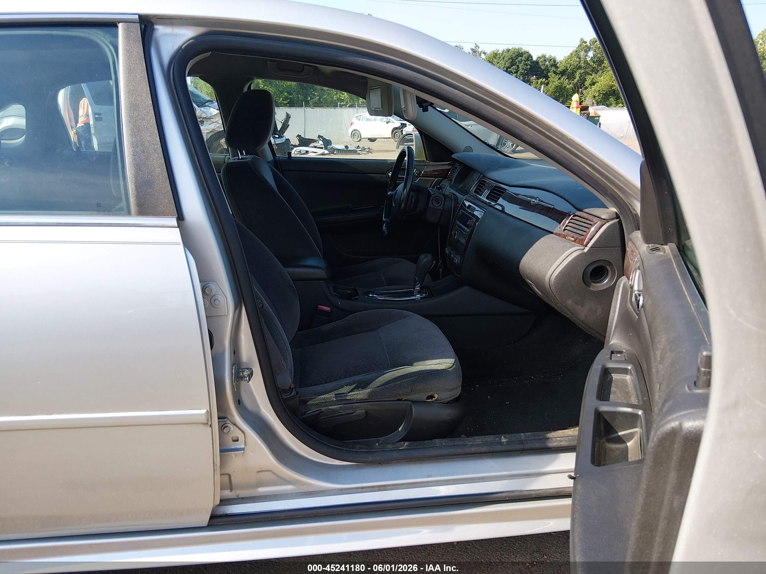 2013 Chevrolet Impala Ls Silver vin: 2G1WF5E39D1121461