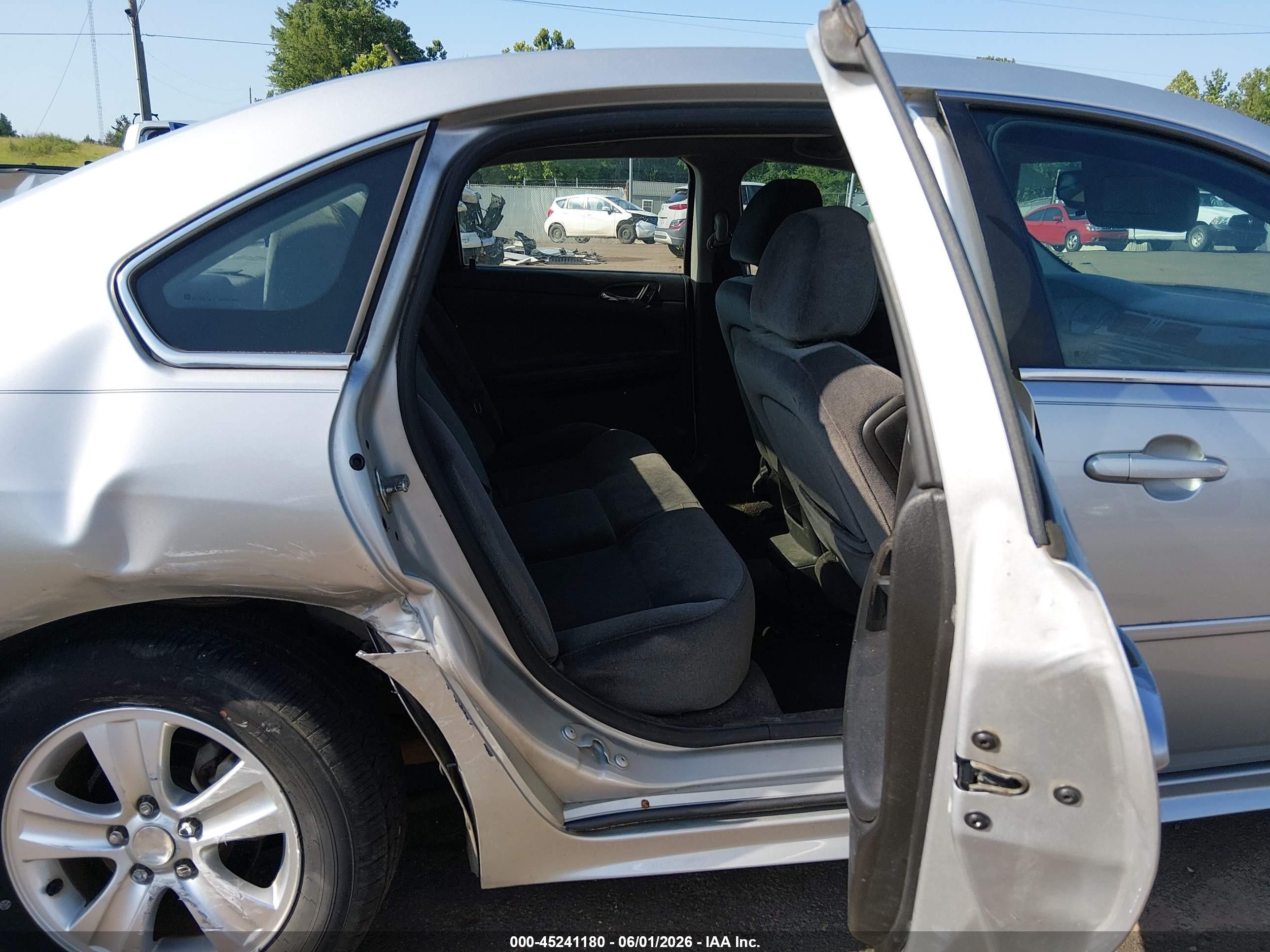2013 Chevrolet Impala Ls Silver vin: 2G1WF5E39D1121461