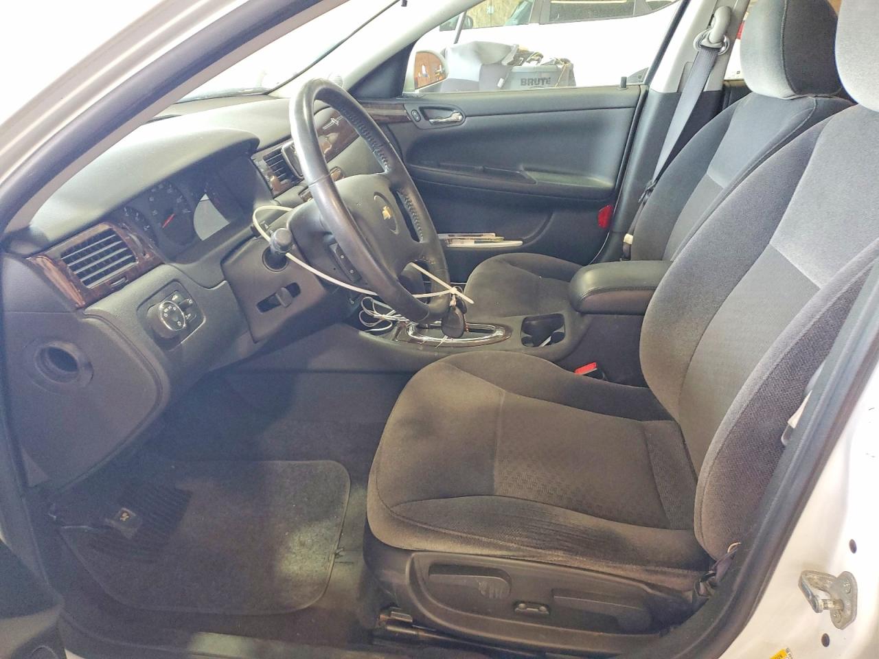 2013 Chevrolet Impala Ls White vin: 2G1WF5E39D1209264