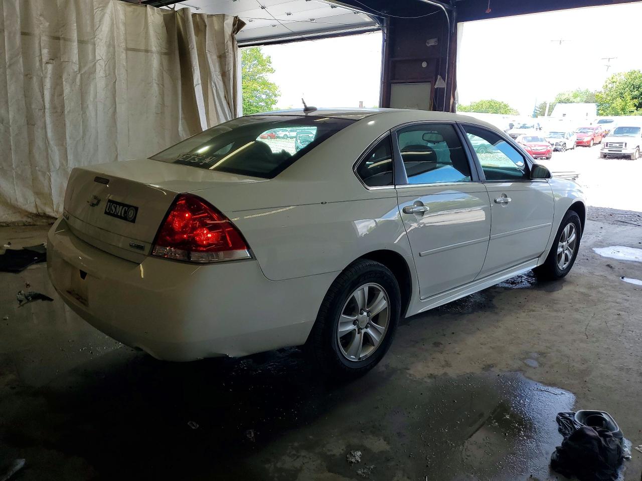 2013 Chevrolet Impala Ls White vin: 2G1WF5E39D1209264